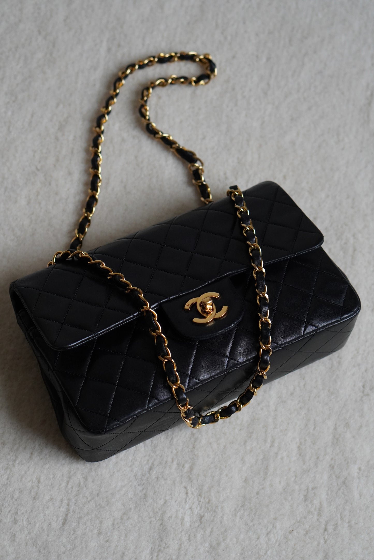 CHANEL CLASSIC SMALL DOUBLE FLAP