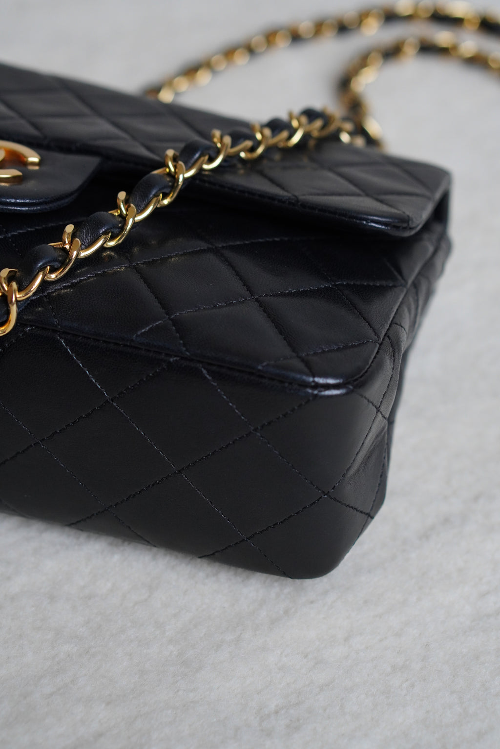 CHANEL CLASSIC SMALL DOUBLE FLAP