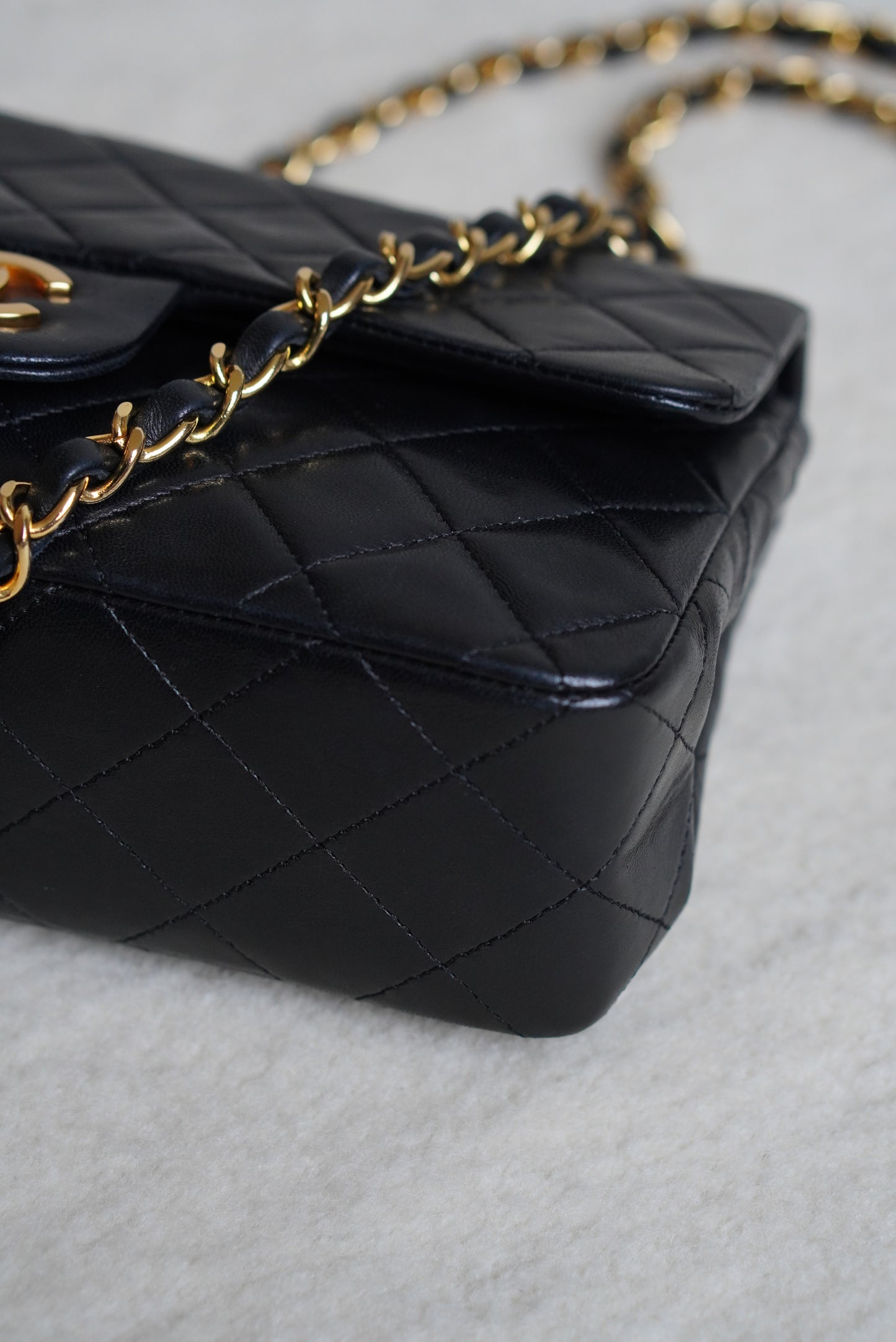 CHANEL CLASSIC SMALL DOUBLE FLAP