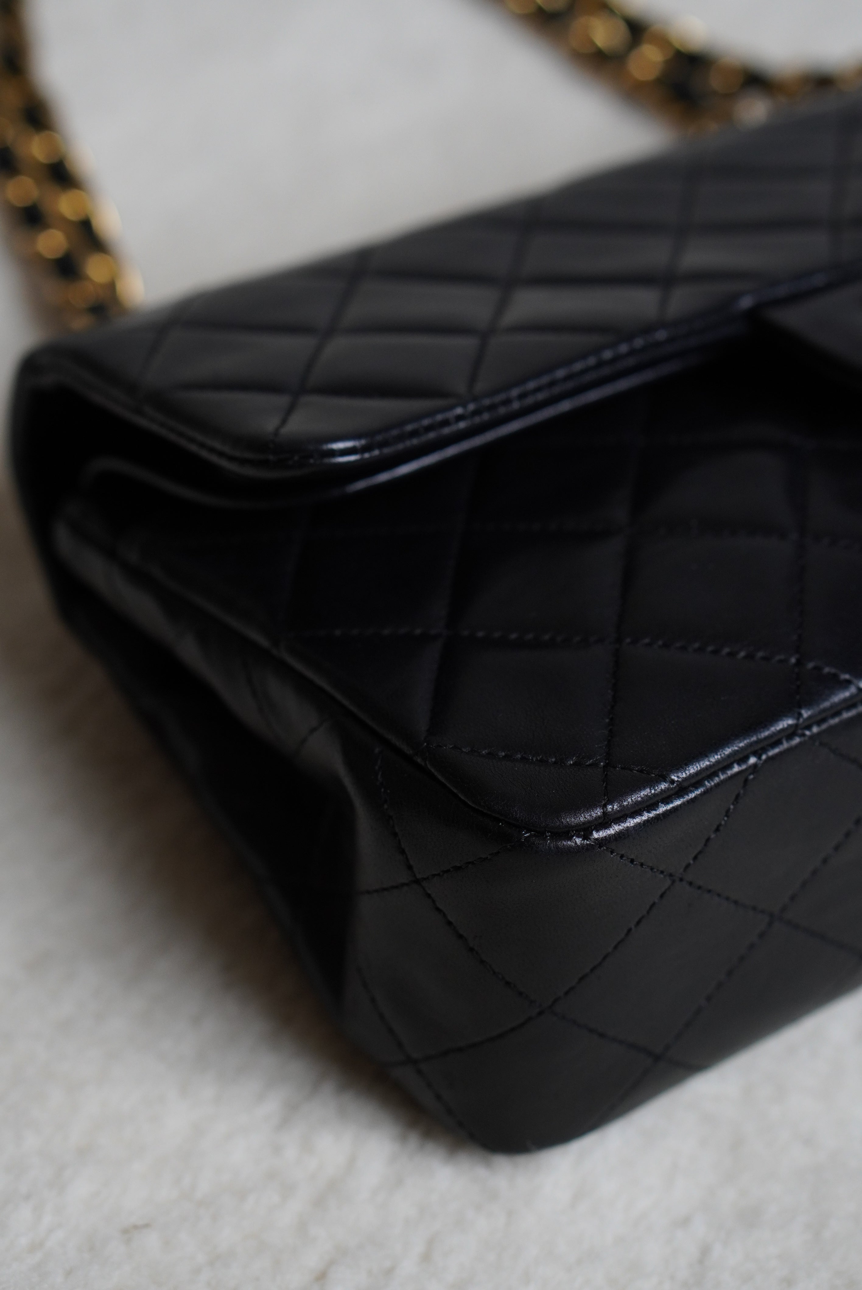 CHANEL CLASSIC SMALL DOUBLE FLAP