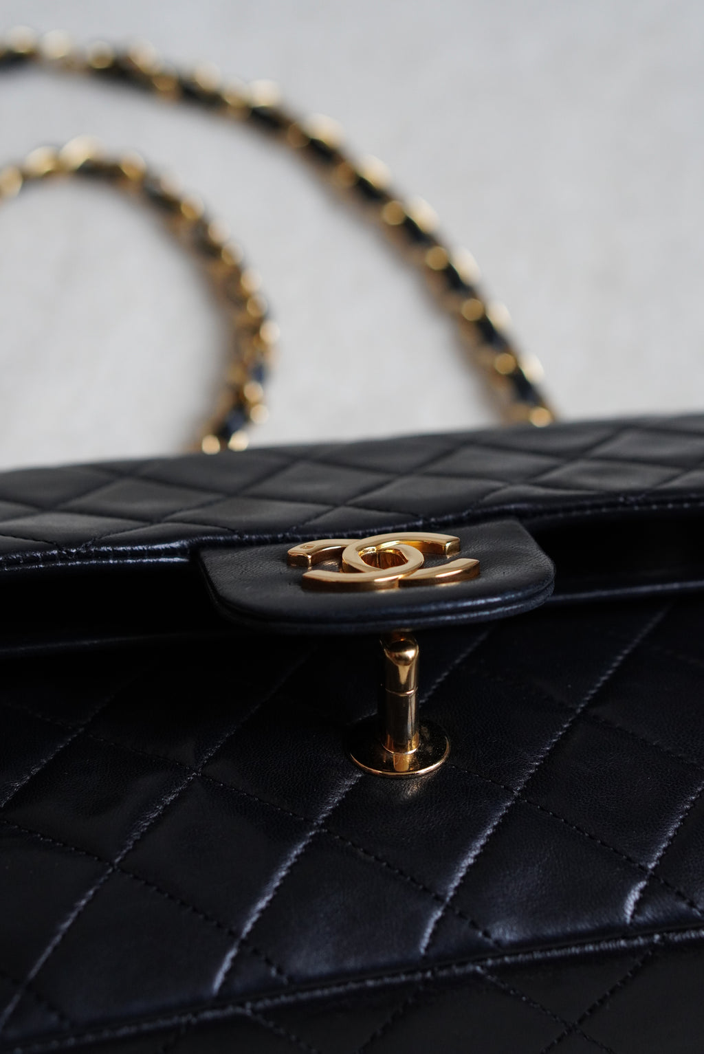 CHANEL CLASSIC SMALL DOUBLE FLAP