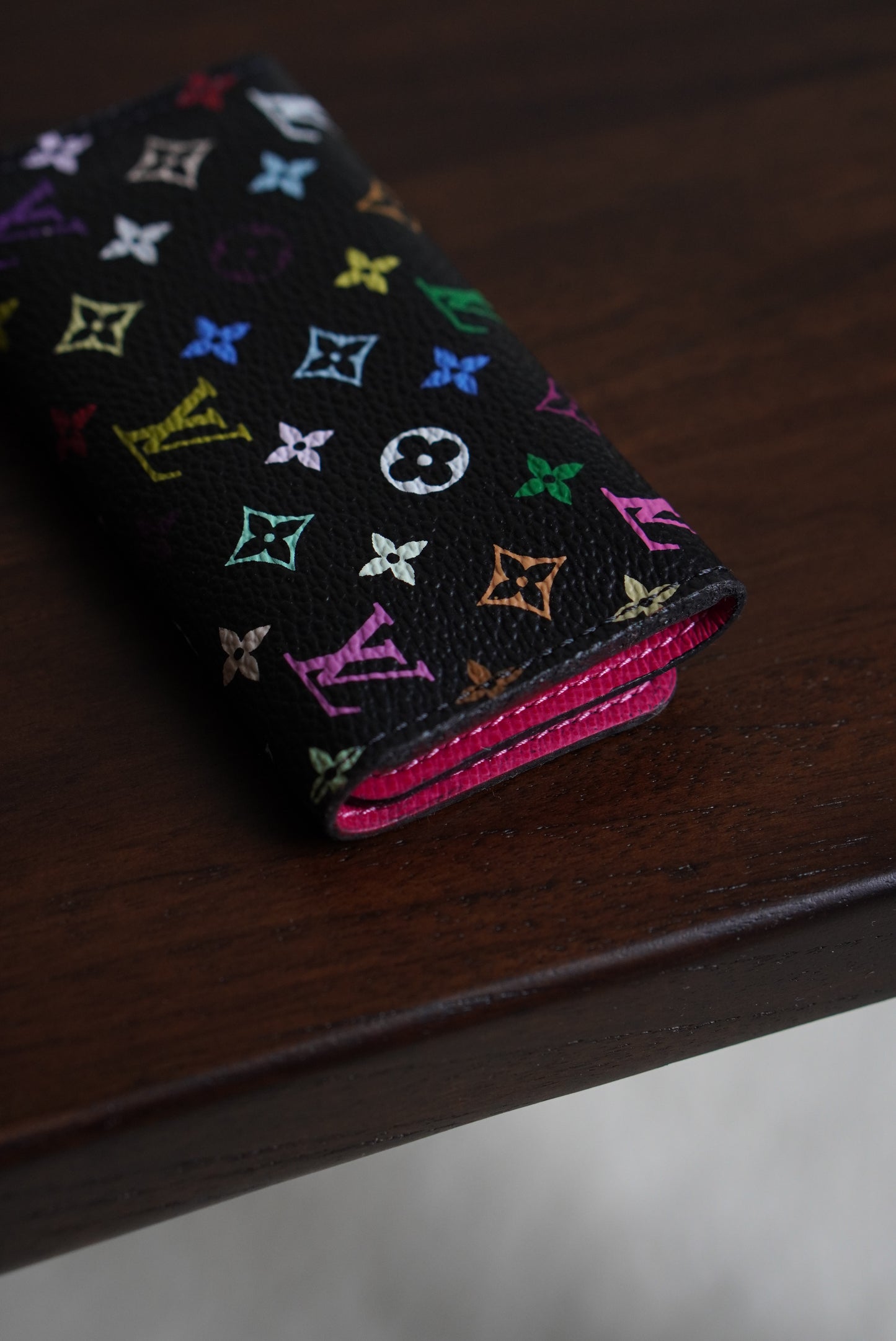 LOUIS VUITTON KEY HOLDER