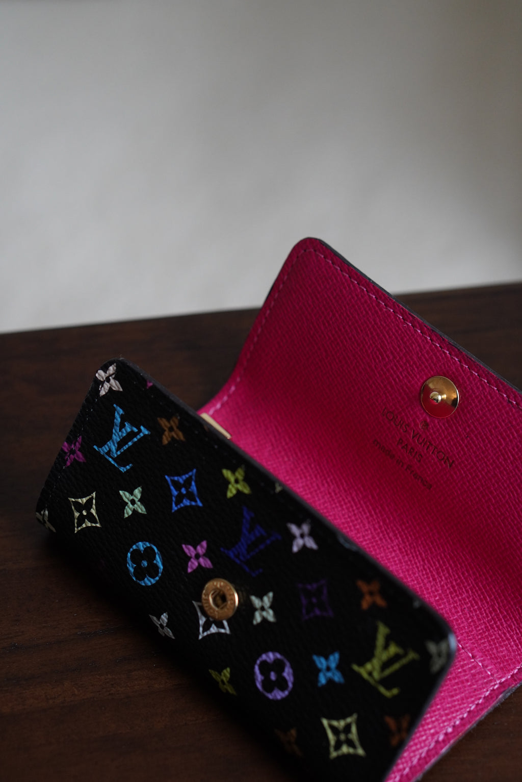 LOUIS VUITTON KEY HOLDER
