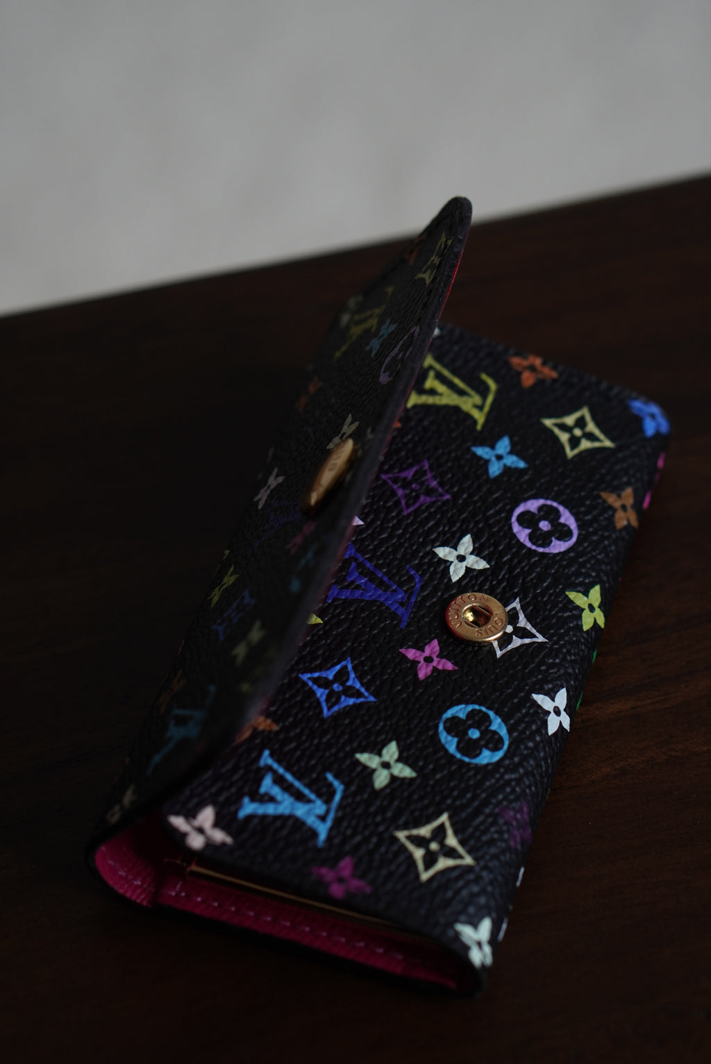 LOUIS VUITTON KEY HOLDER