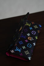 LOUIS VUITTON KEY HOLDER