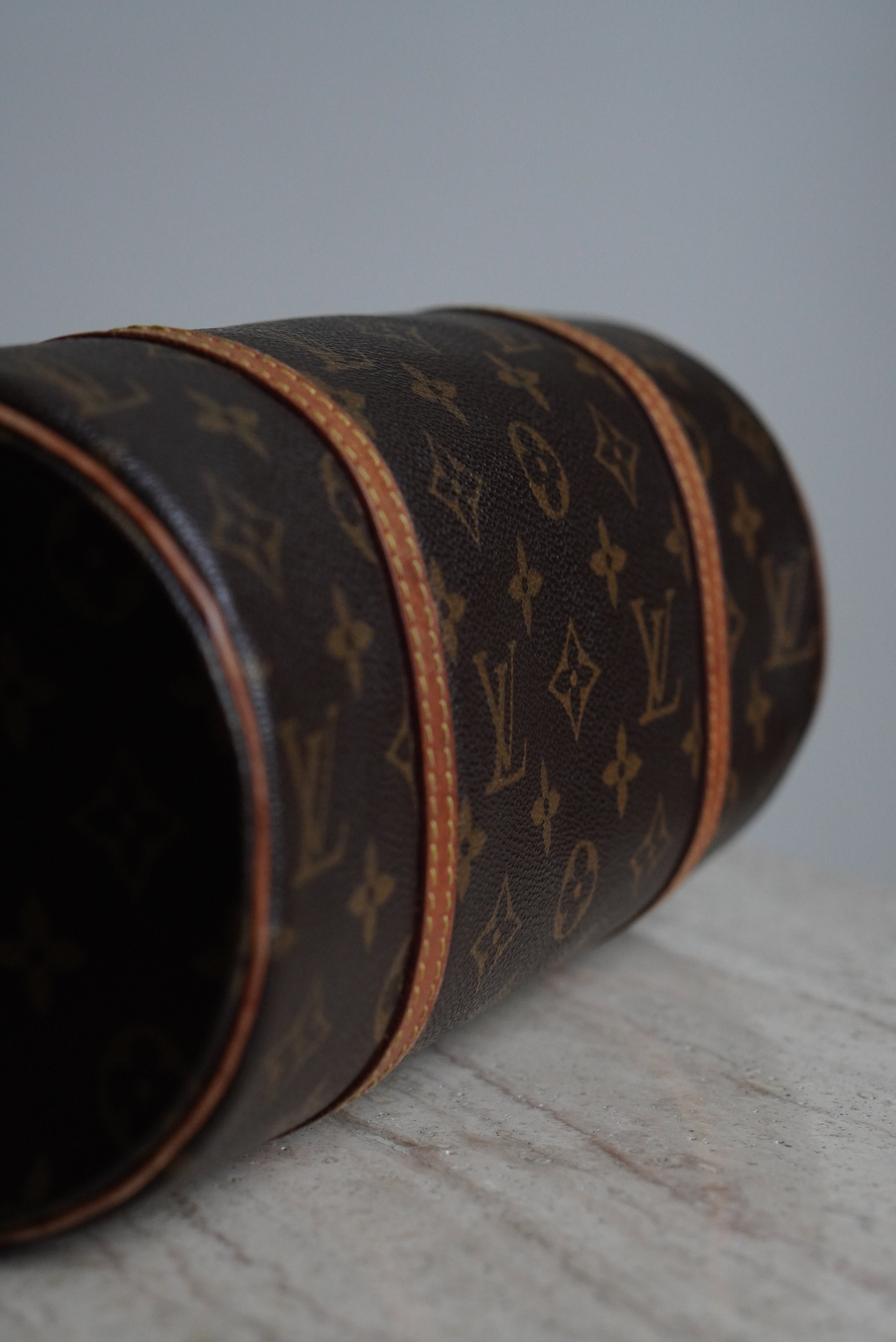 LOUIS VUITTON PAPILLON 26