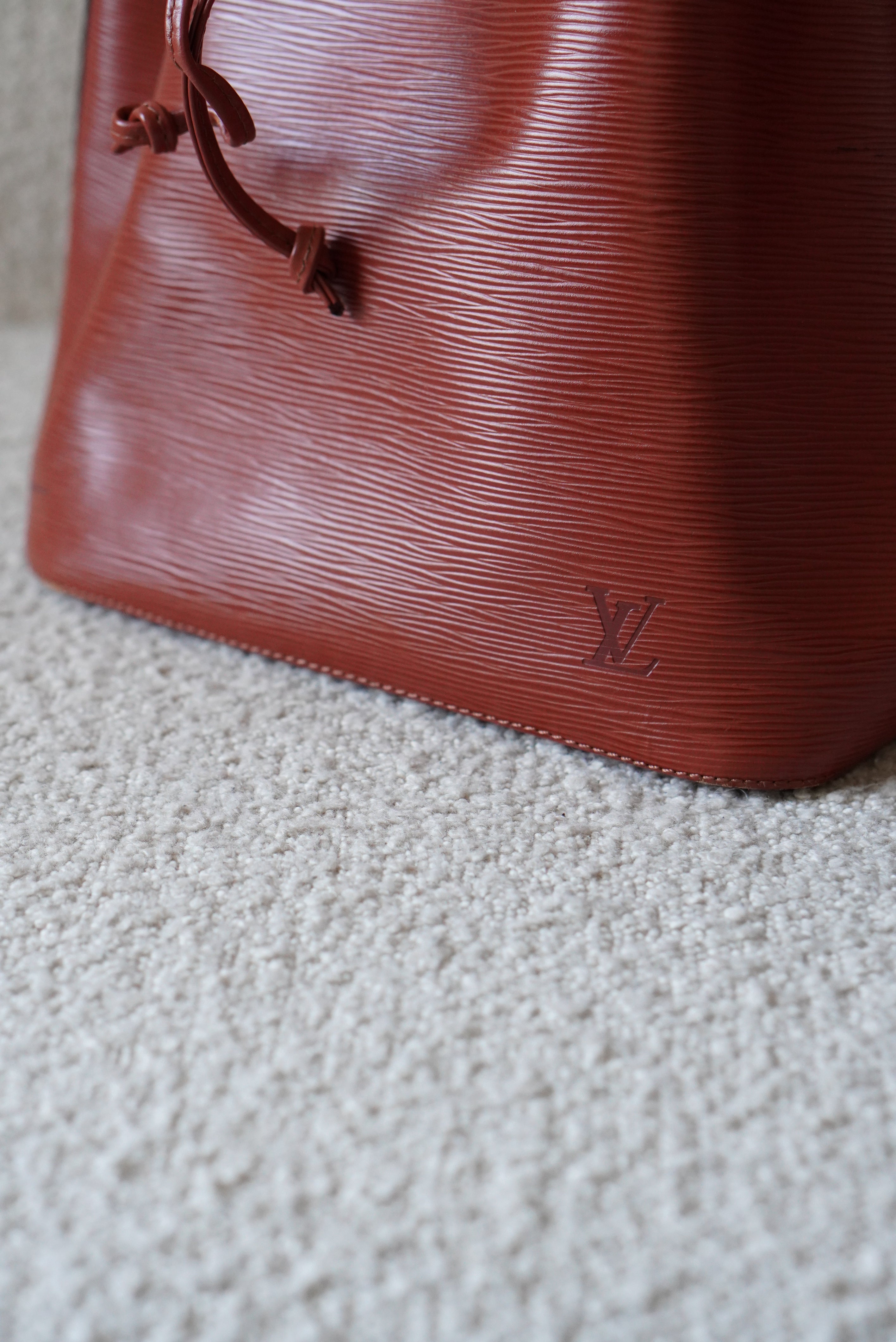 LOUIS VUITTON NOÉ PETIT