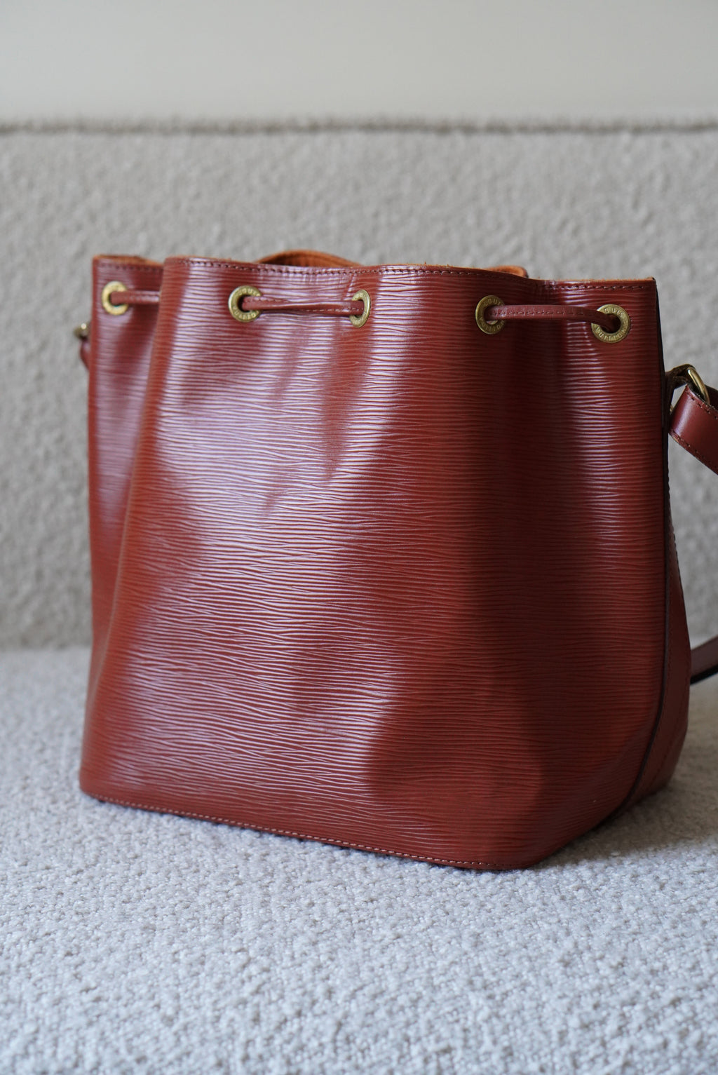 LOUIS VUITTON NOÉ PETIT