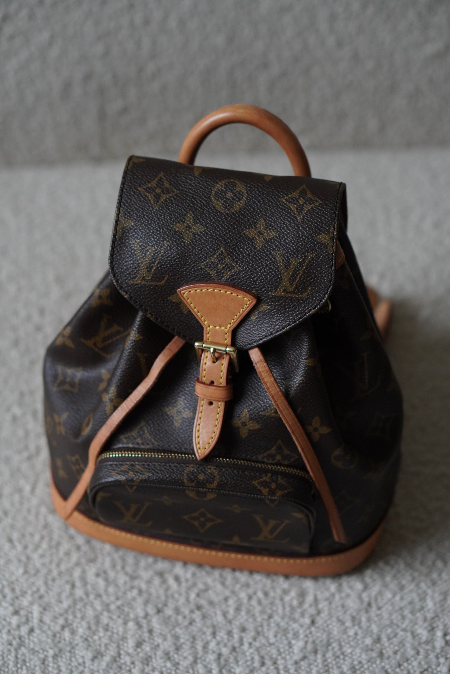 LOUIS VUITTON MONTSOURIS PM