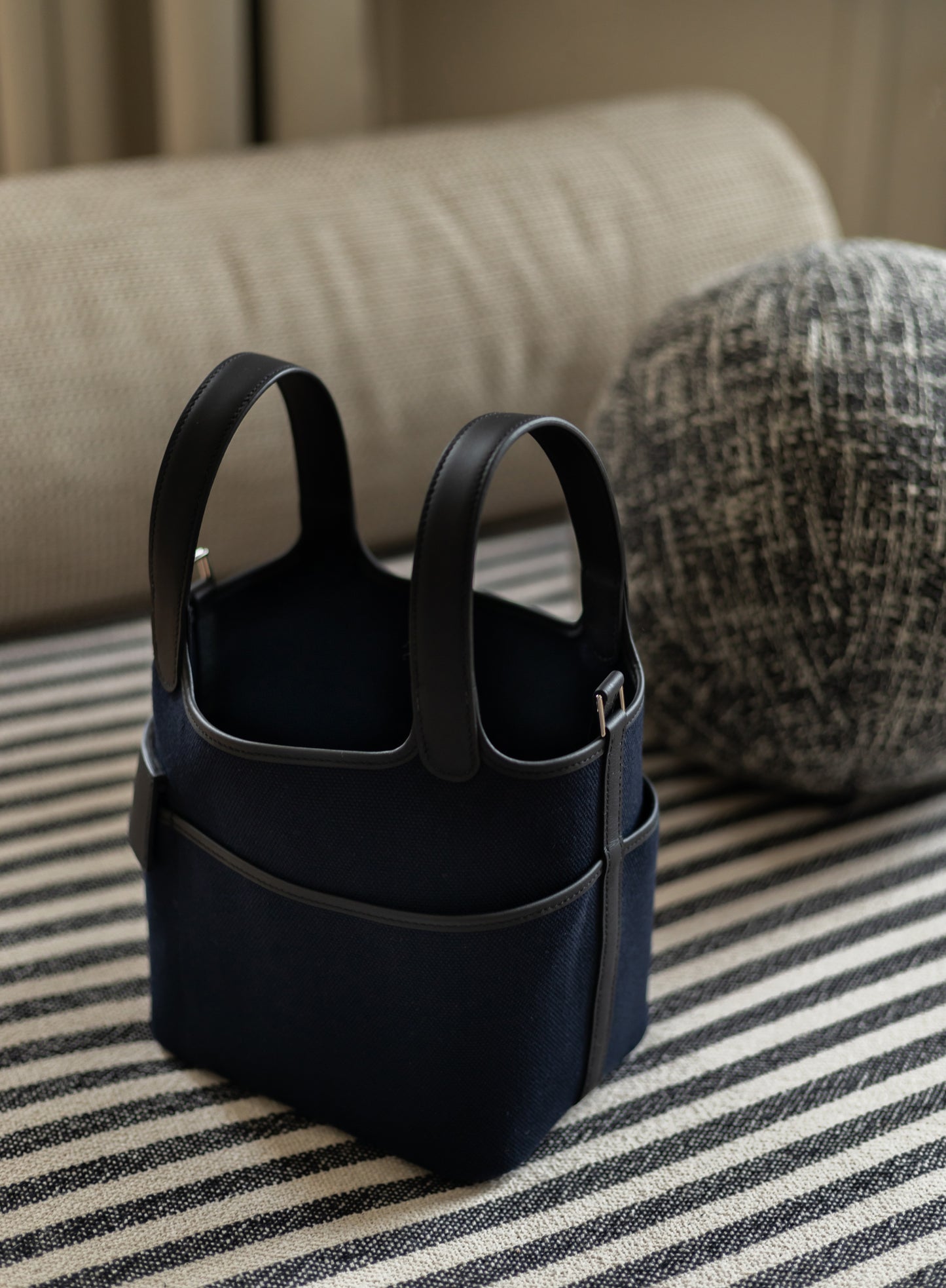 HERMÈS PICOTIN 18 POCKET | MARINE BLUE & BLACK