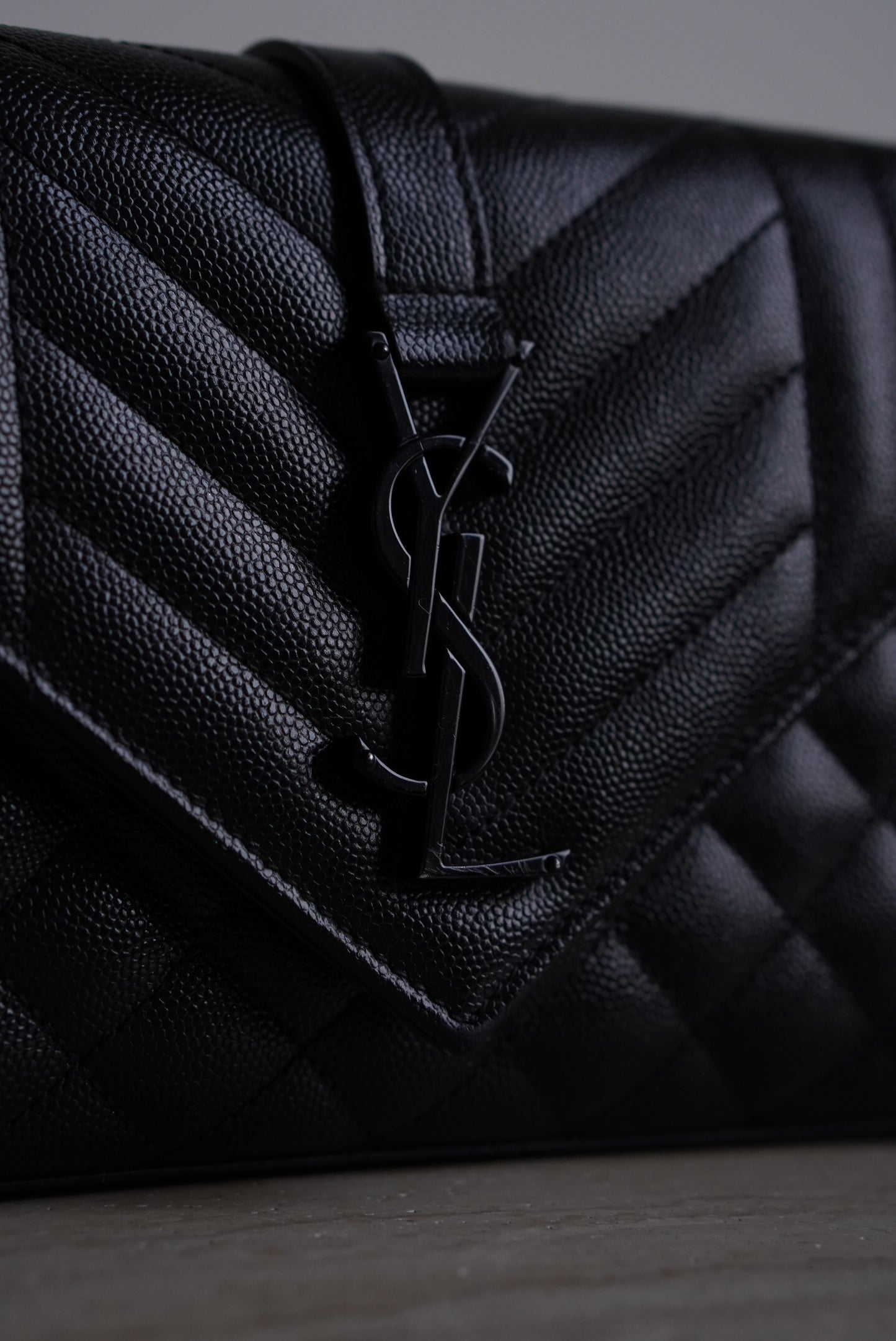 SAINT LAURENT ENVELOPE SMALL