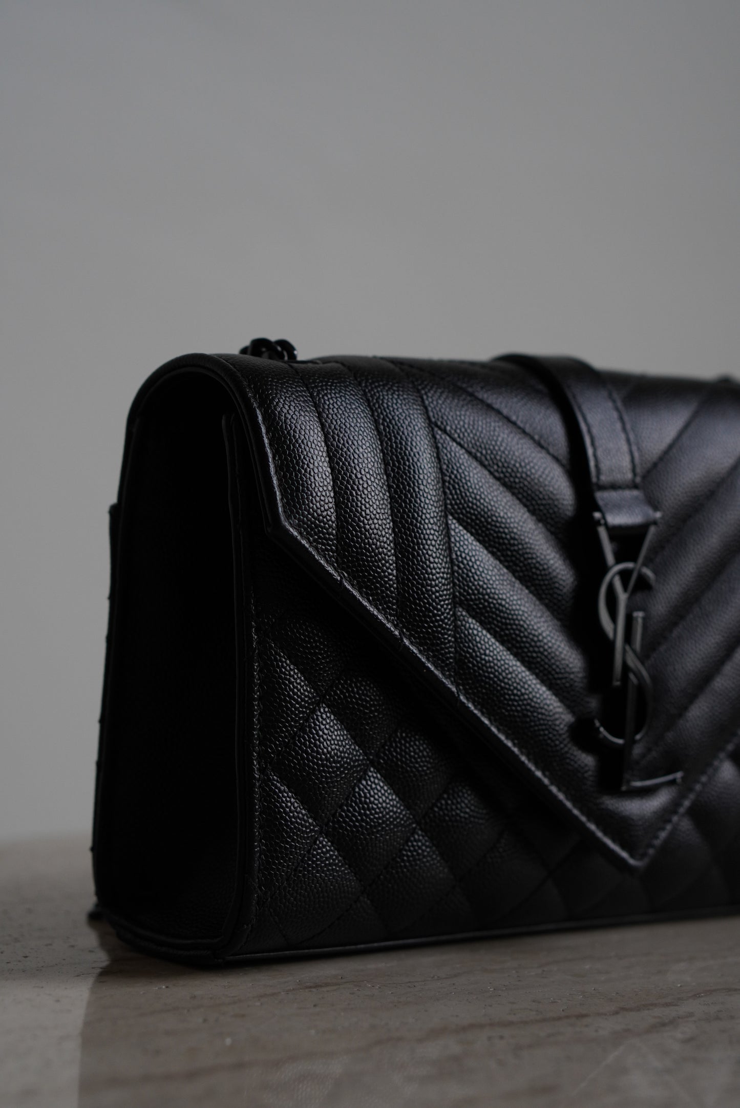 SAINT LAURENT ENVELOPE SMALL