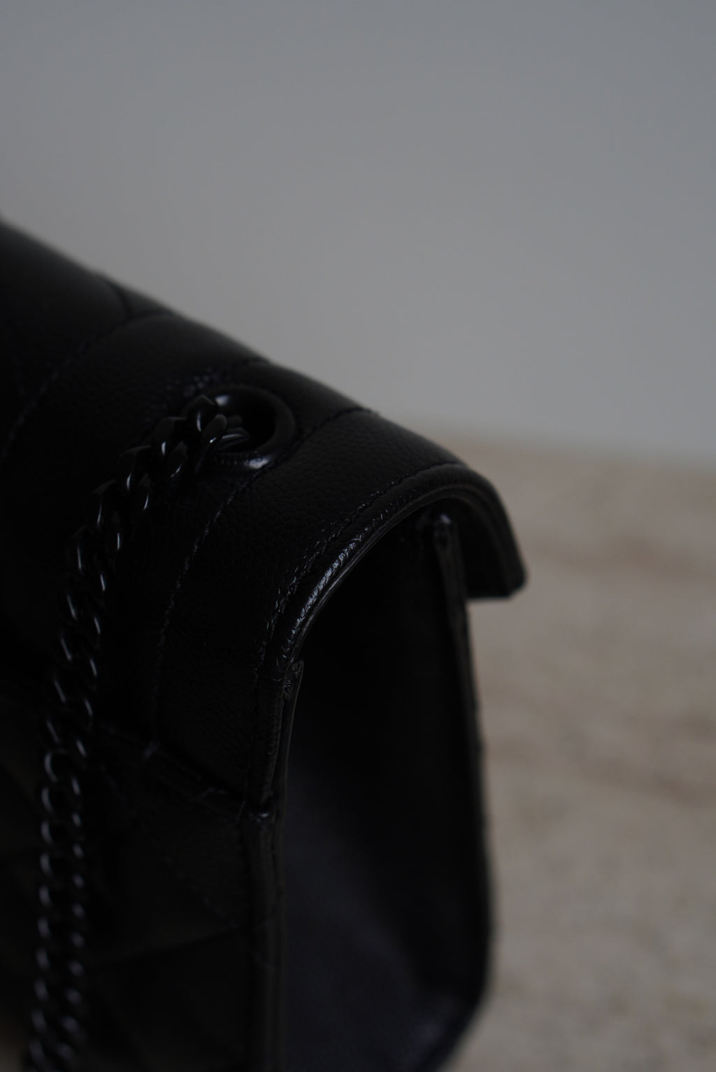 SAINT LAURENT ENVELOPE SMALL
