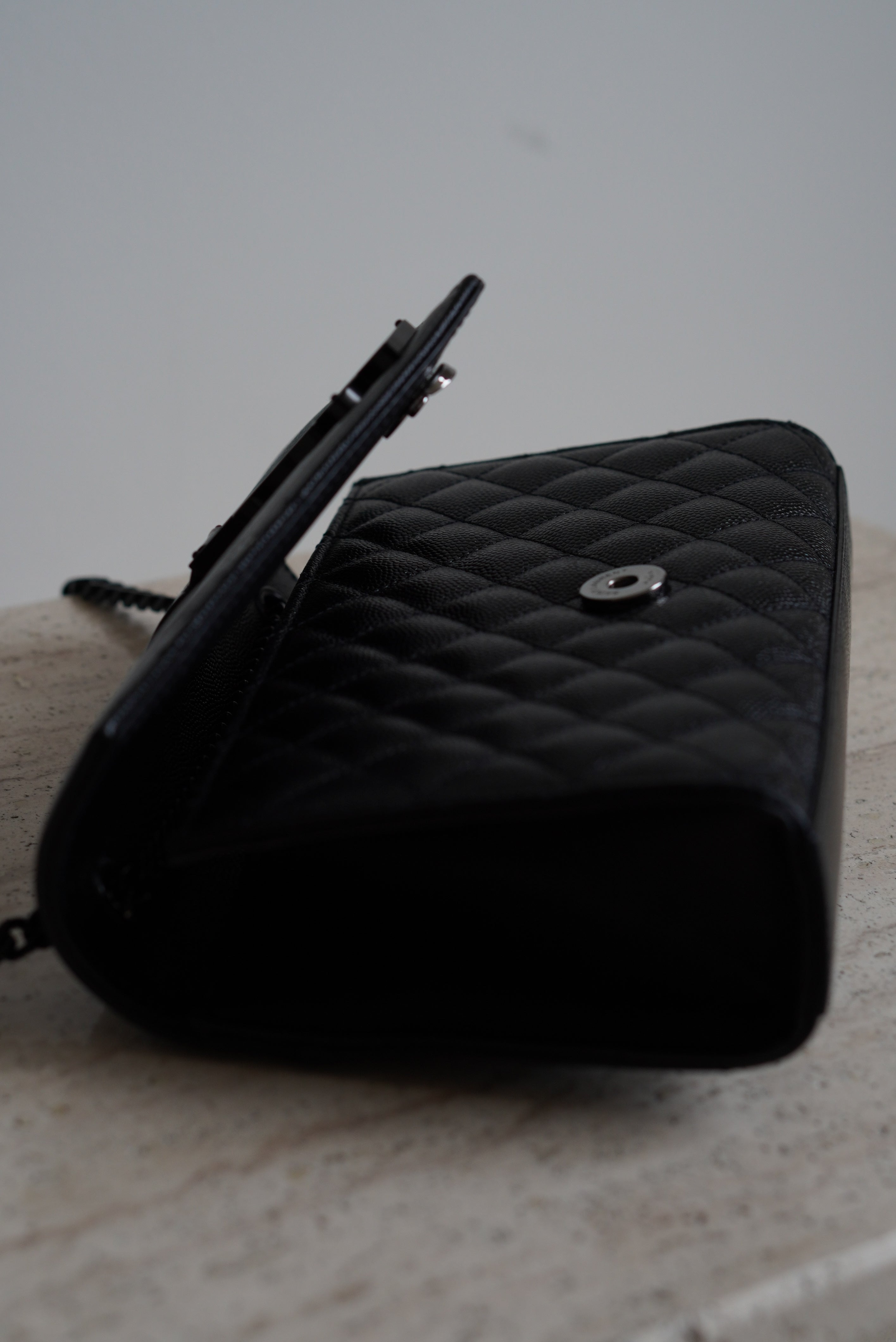 SAINT LAURENT ENVELOPE SMALL