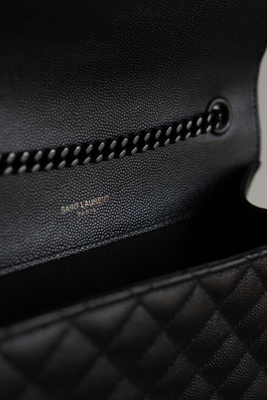 SAINT LAURENT ENVELOPE SMALL