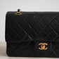 CHANEL CLASSIC MEDIUM DOUBLE FLAP