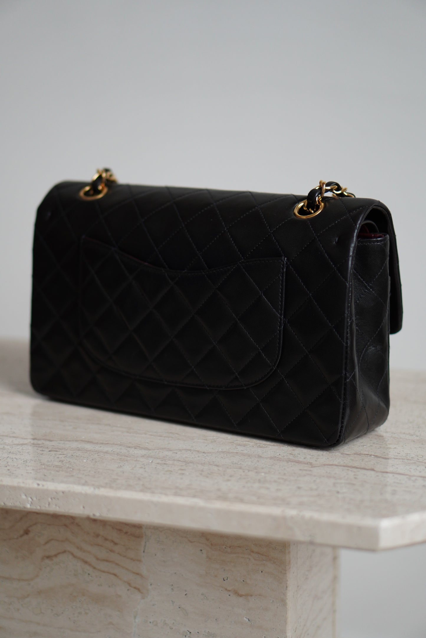 CHANEL CLASSIC MEDIUM DOUBLE FLAP