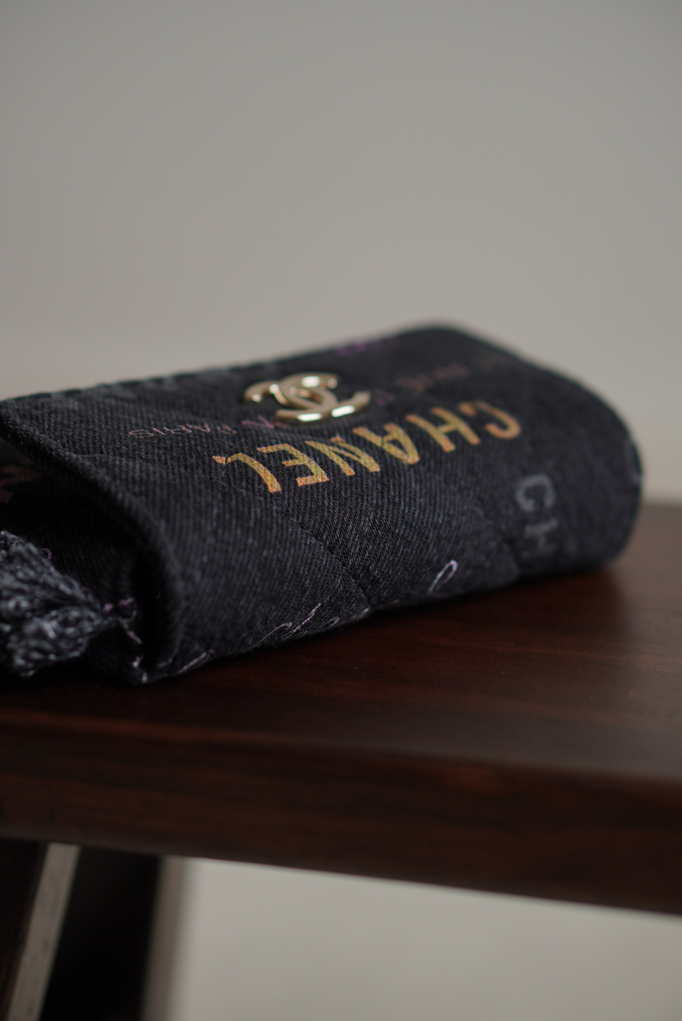 CHANEL MINI VANITY CASE