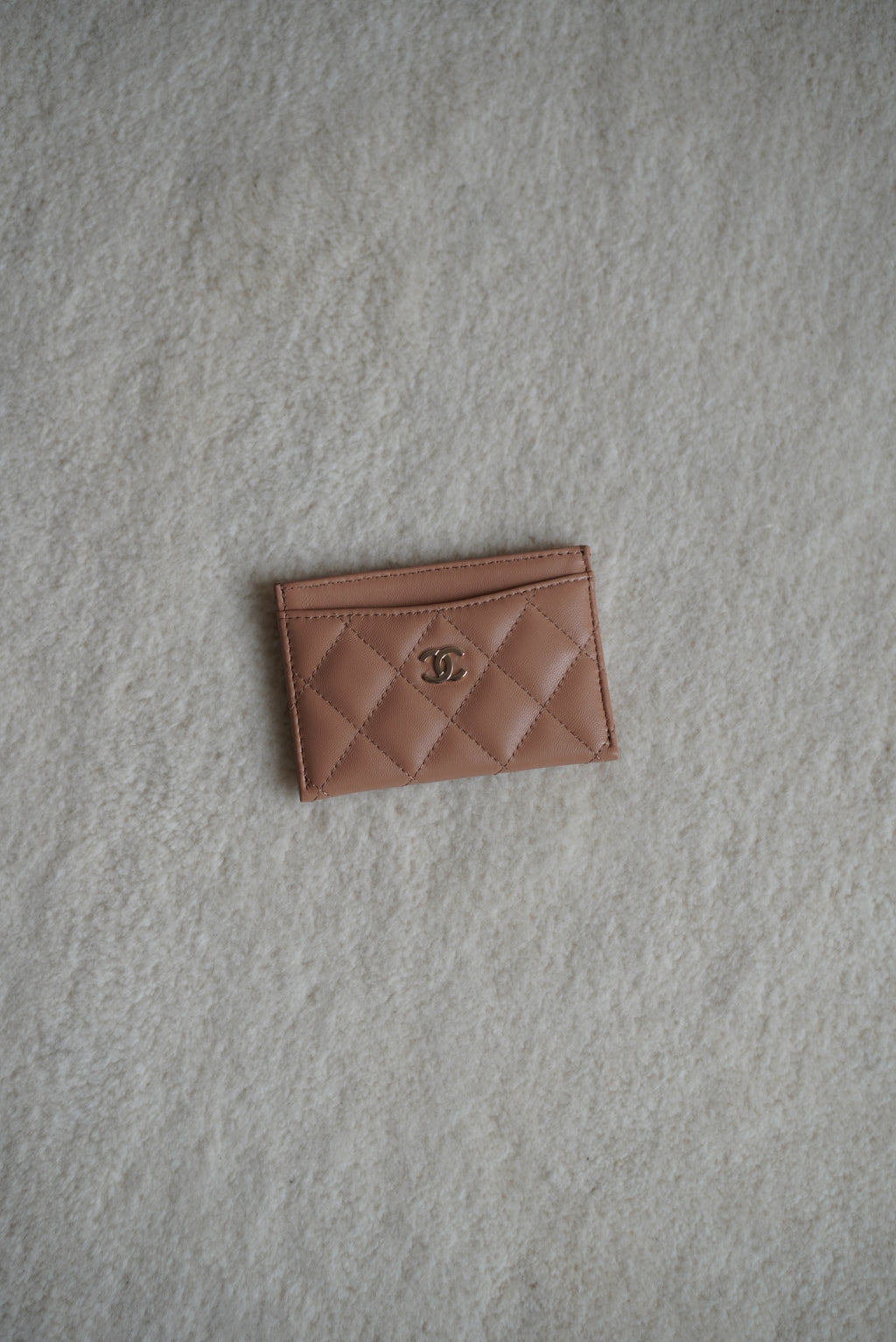 CHANEL CLASSIC CARD HOLDER | NUDE