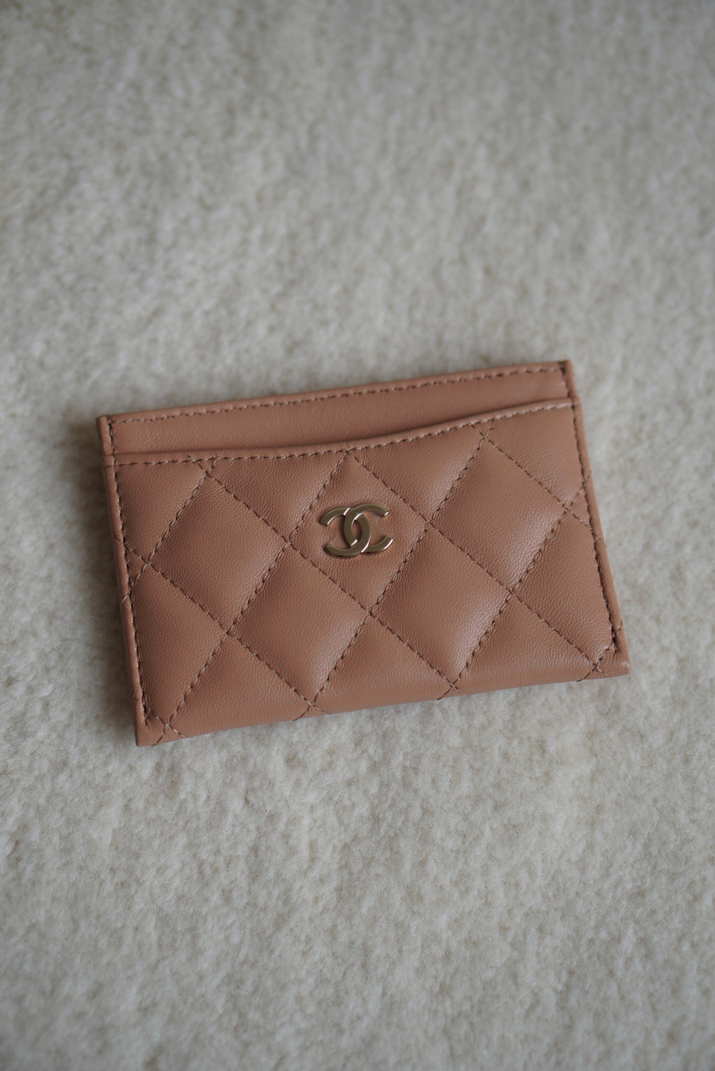 CHANEL CLASSIC CARD HOLDER | NUDE