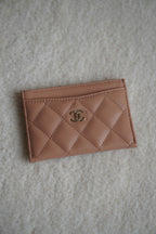CHANEL CLASSIC CARD HOLDER | NUDE