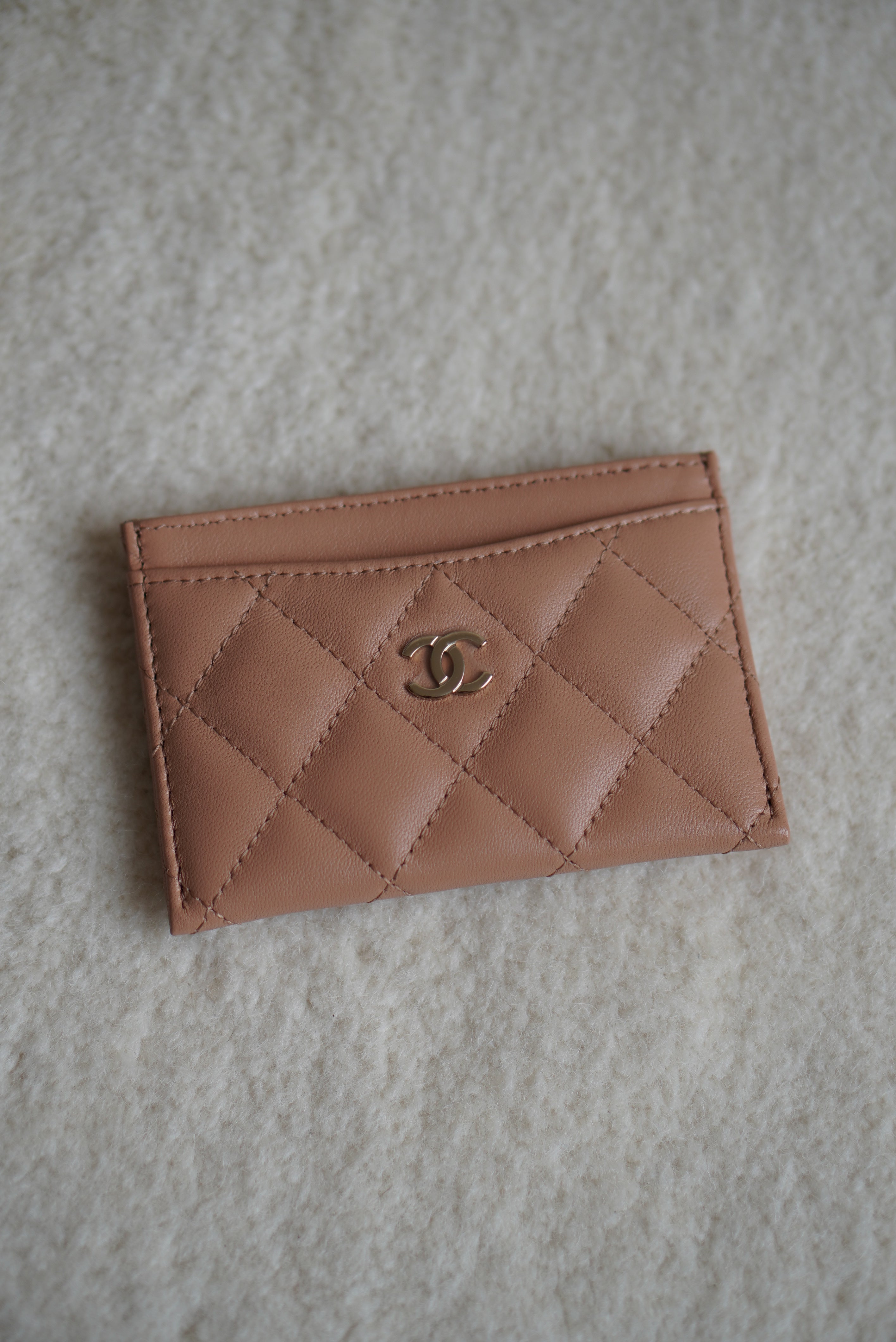 CHANEL CLASSIC CARD HOLDER | NUDE