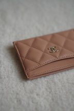 CHANEL CLASSIC CARD HOLDER | NUDE