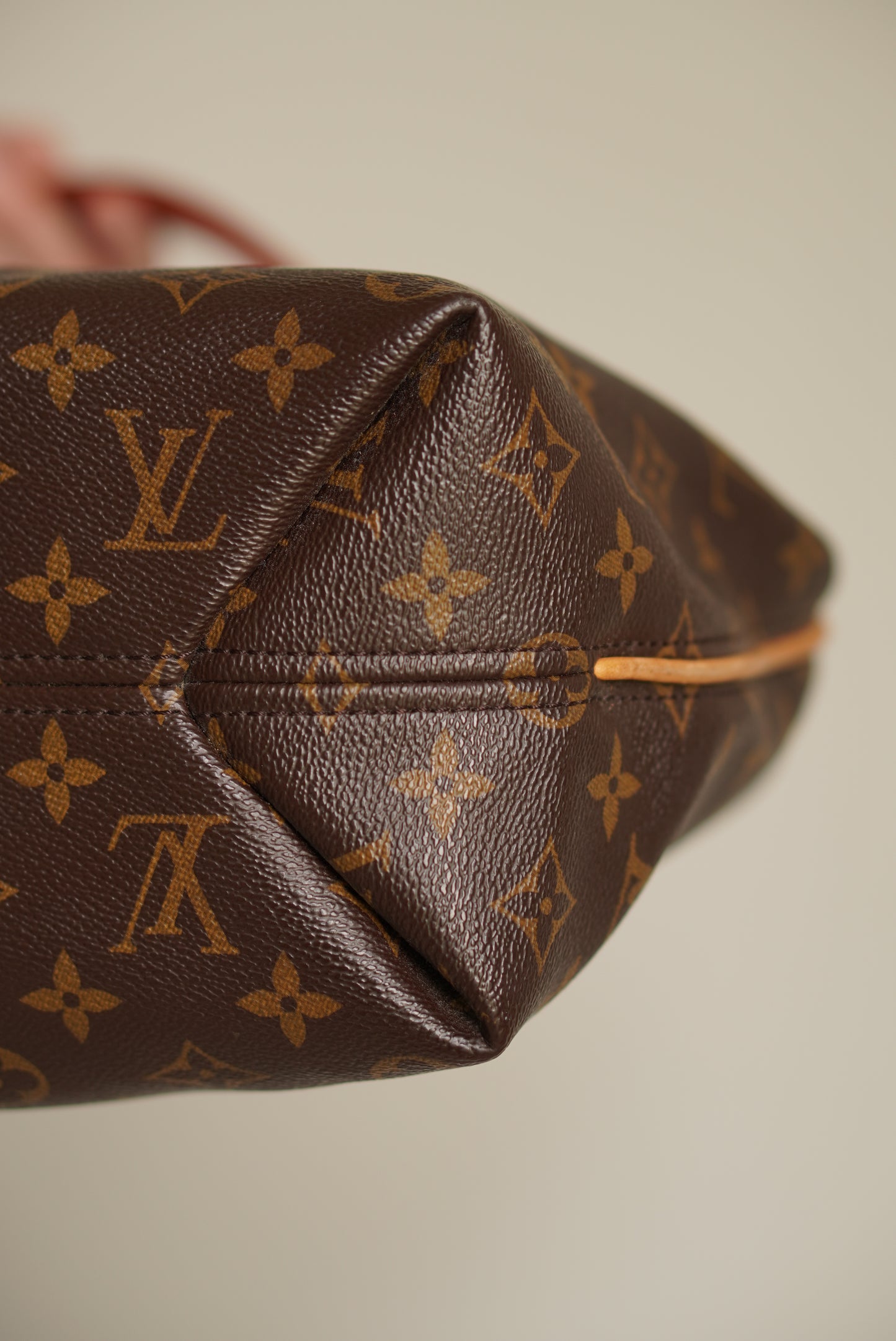 LOUIS VUITTON SULLY MM