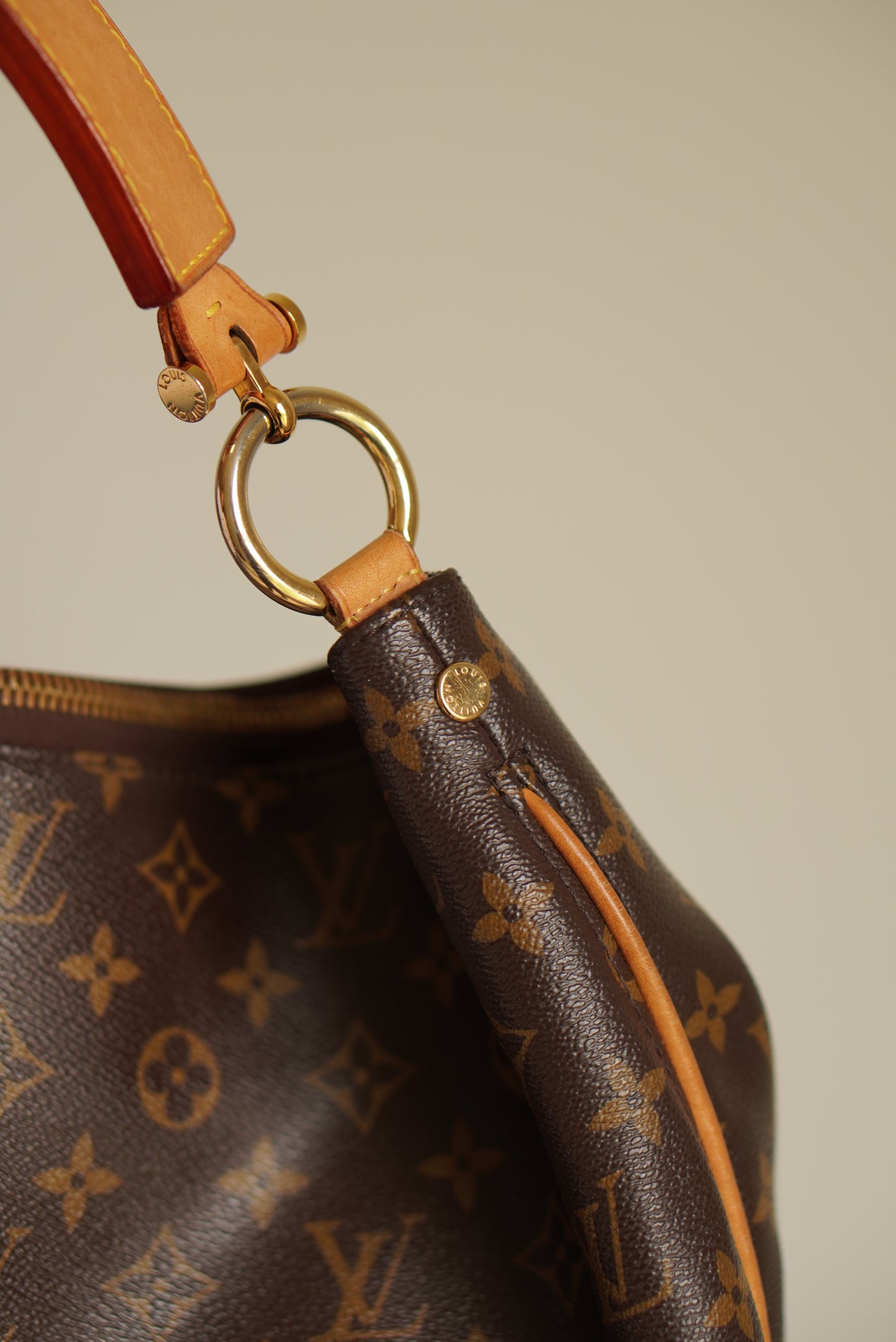 LOUIS VUITTON SULLY MM