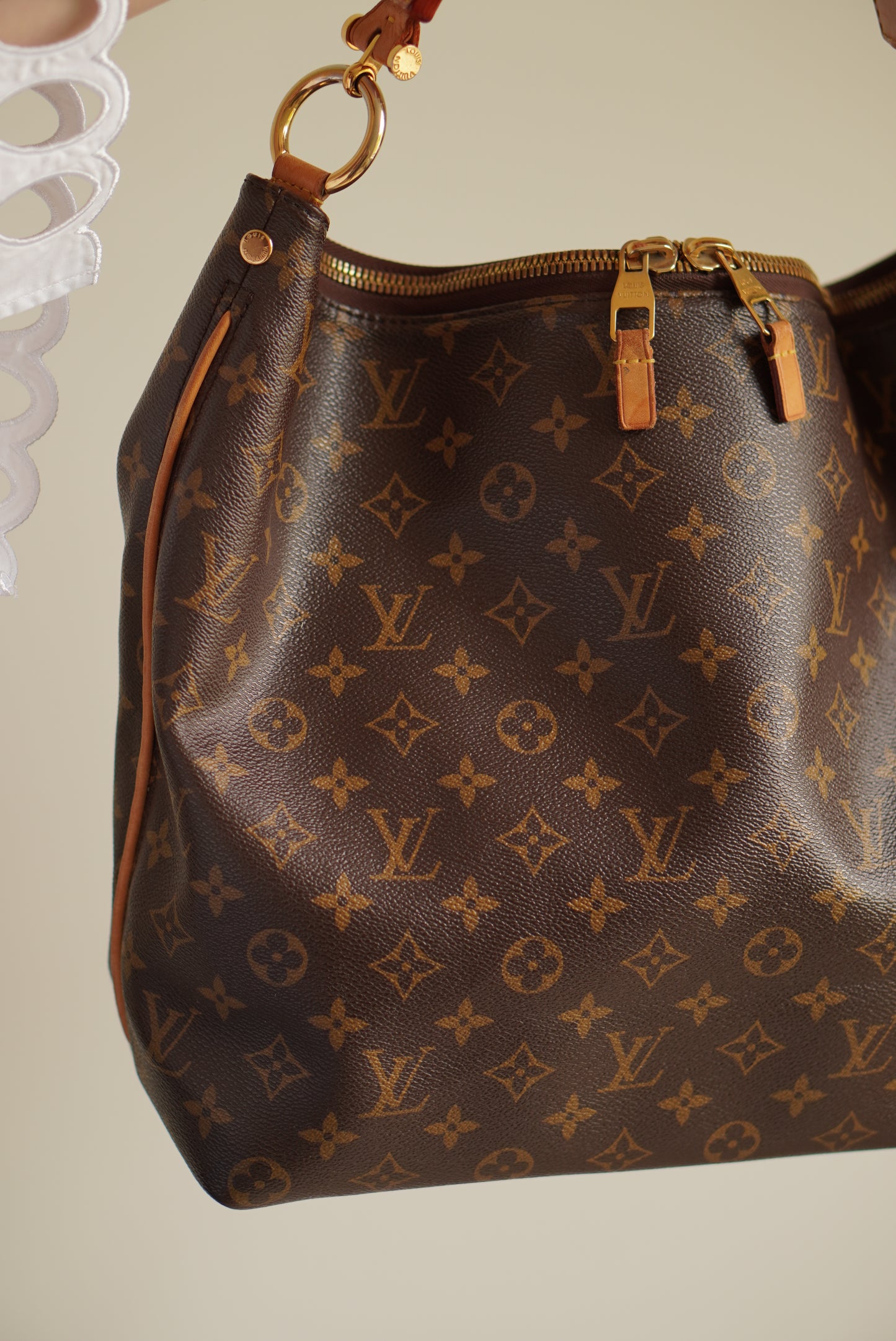 LOUIS VUITTON SULLY MM