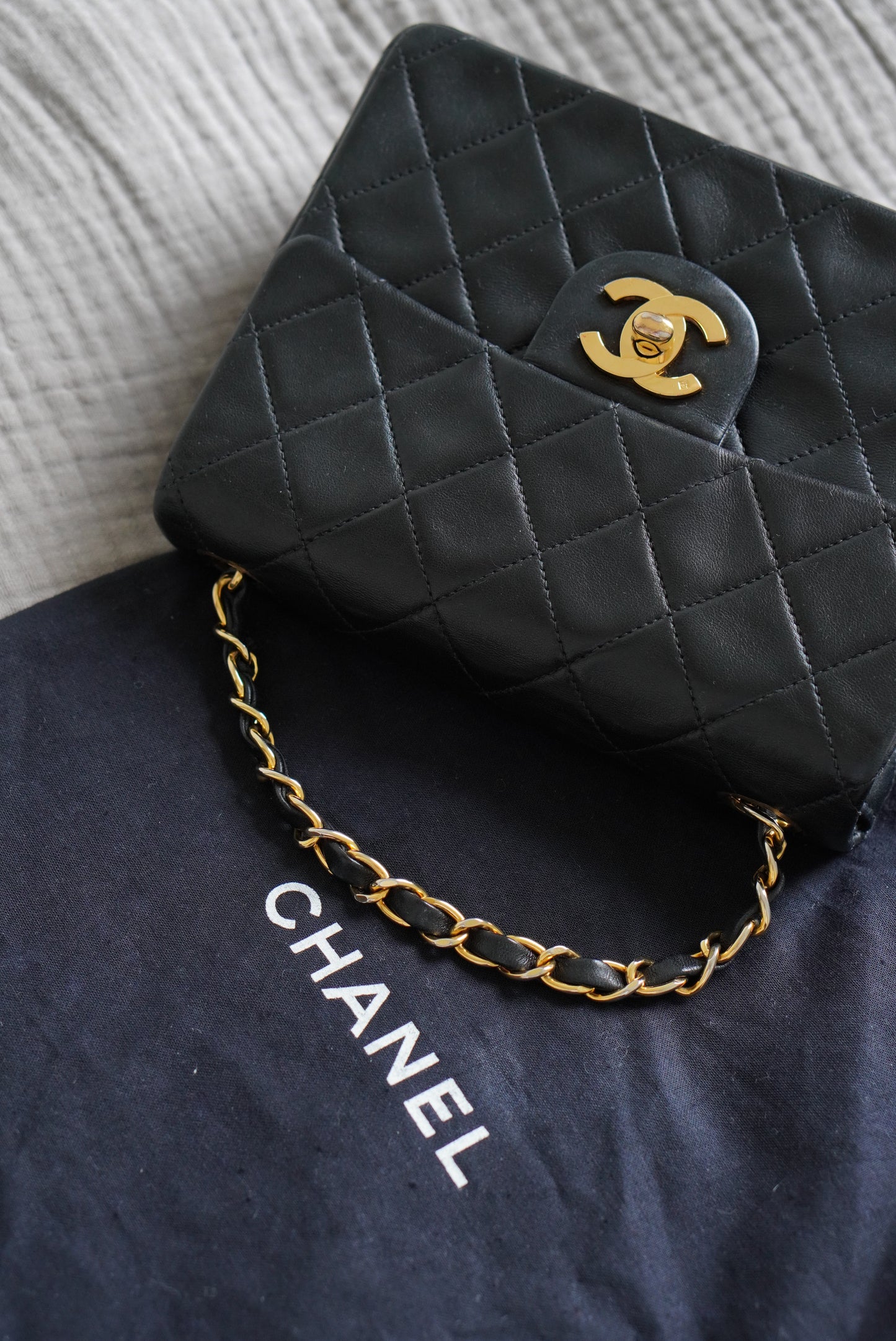 CHANEL CLASSIC SQUARE