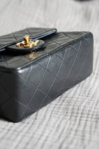 CHANEL CLASSIC SQUARE