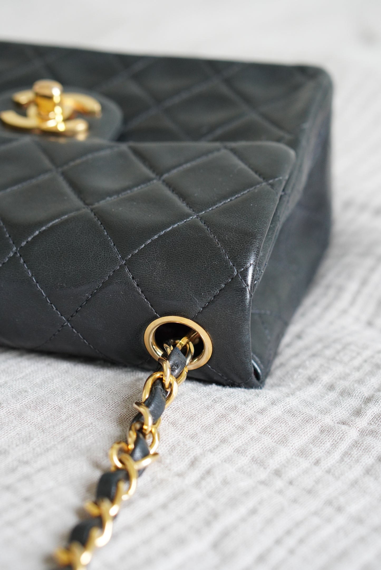 CHANEL CLASSIC SQUARE