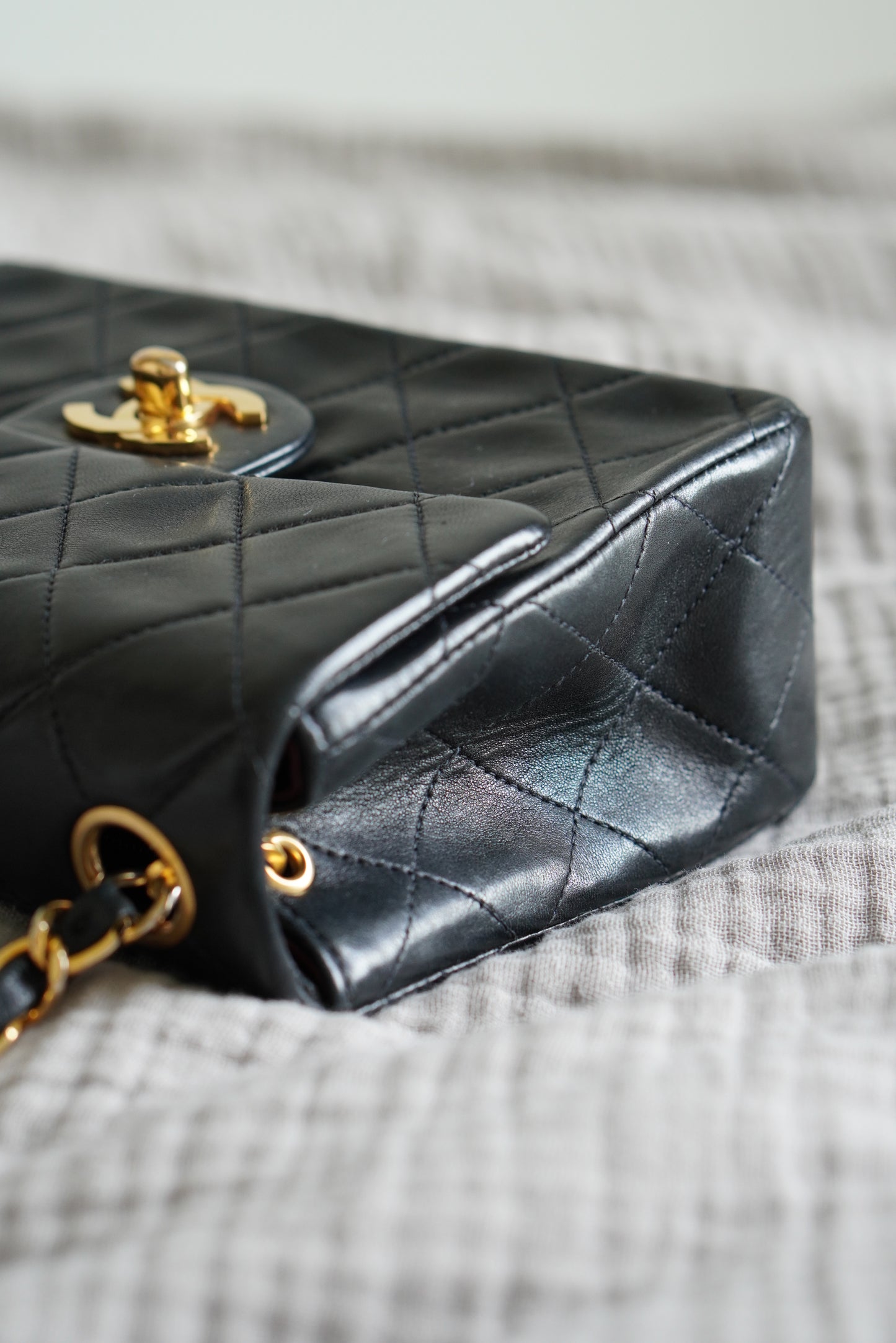 CHANEL CLASSIC SQUARE