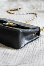 CHANEL CLASSIC SQUARE