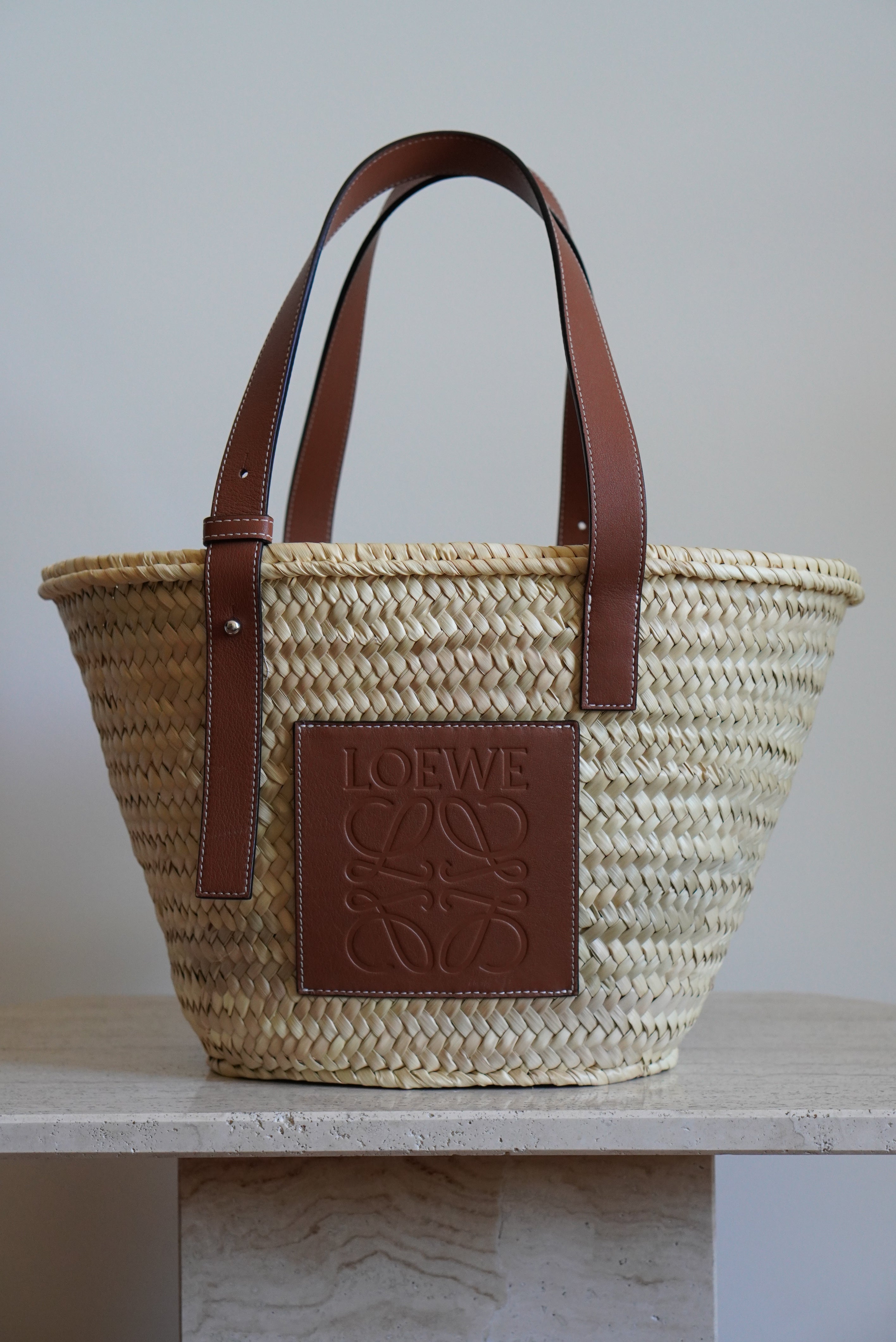 LOEWE BASKET MEDIUM