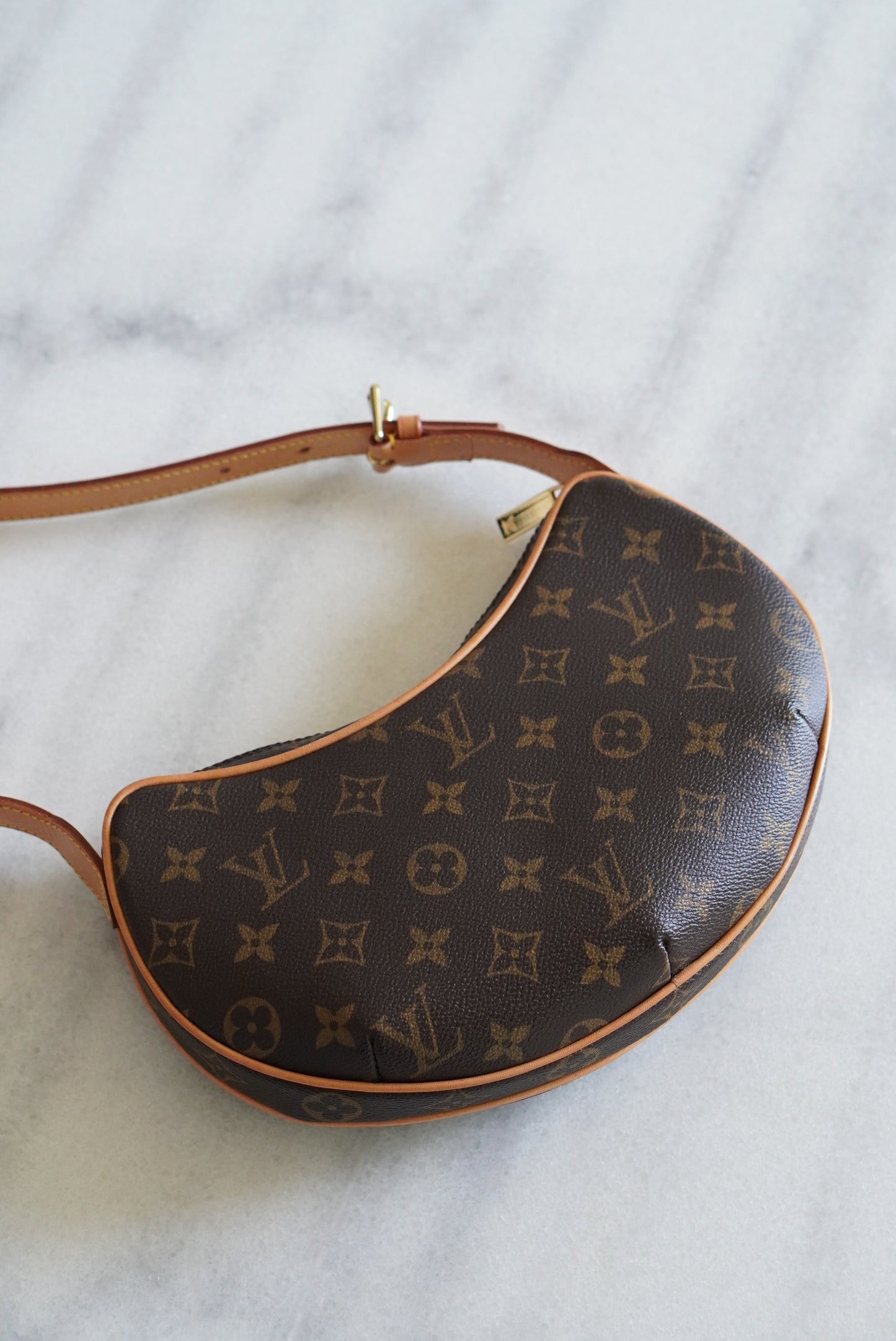 LOUIS VUITTON CROISSANT PM