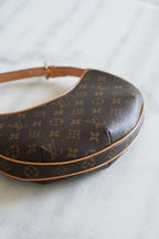 LOUIS VUITTON CROISSANT PM