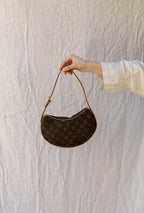 LOUIS VUITTON CROISSANT PM