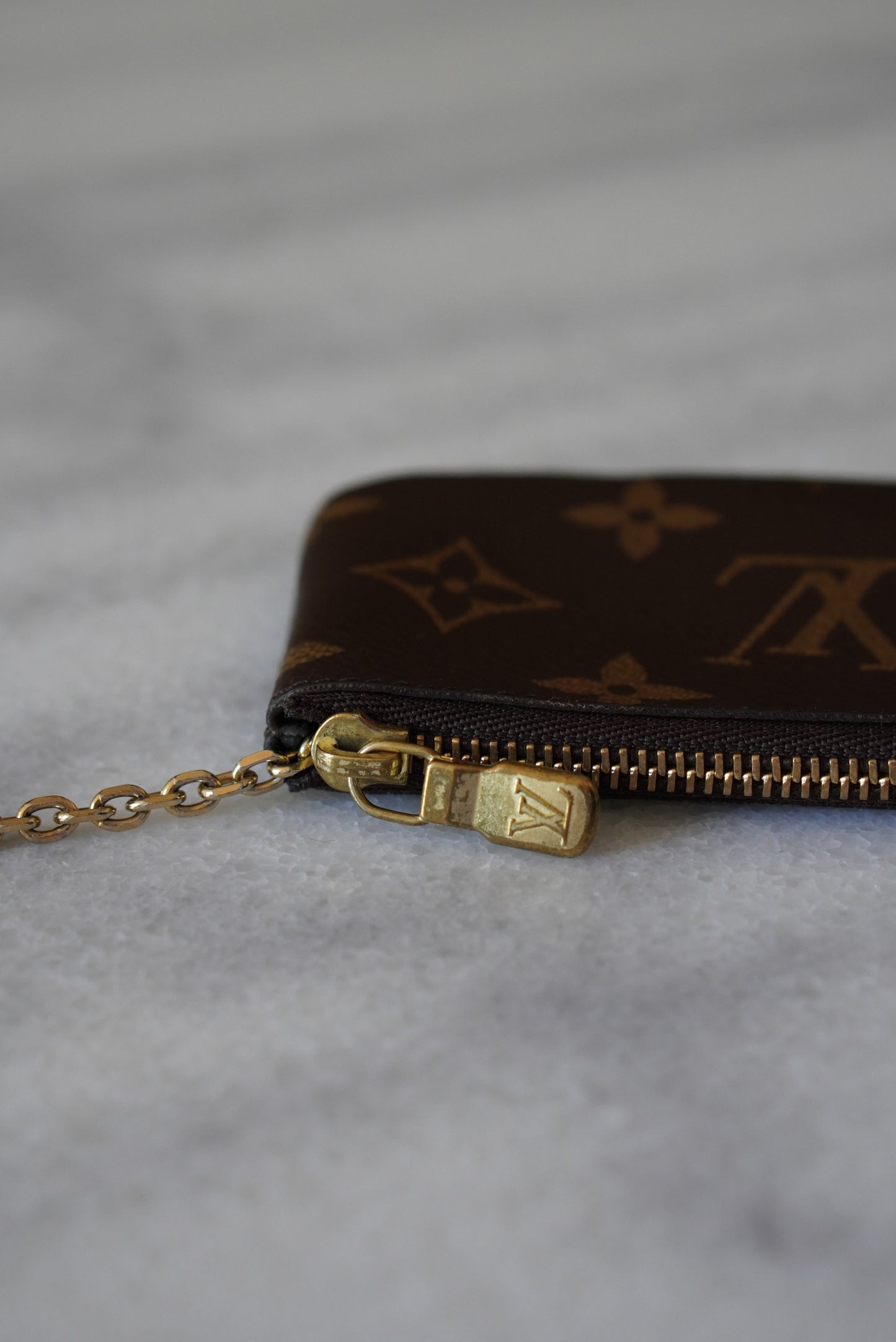 LOUIS VUITTON KEY POUCH