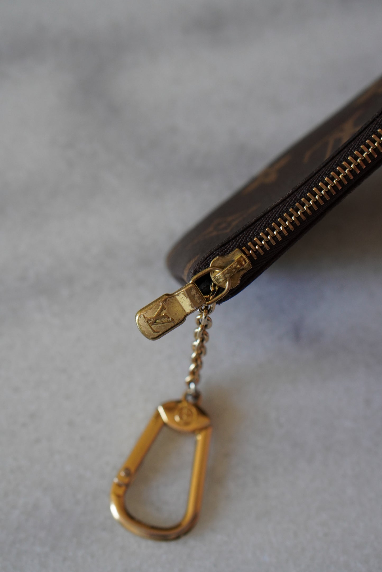 LOUIS VUITTON KEY POUCH