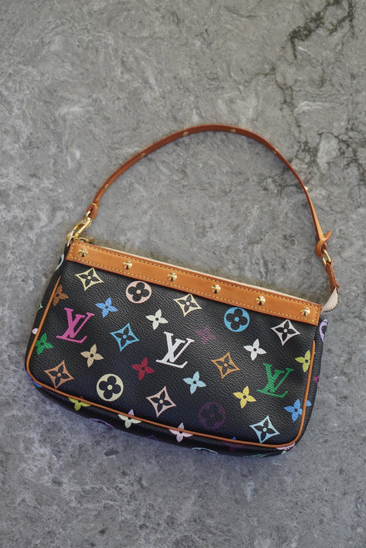 LOUIS VUITTON POCHETTE ACCESSOIRES