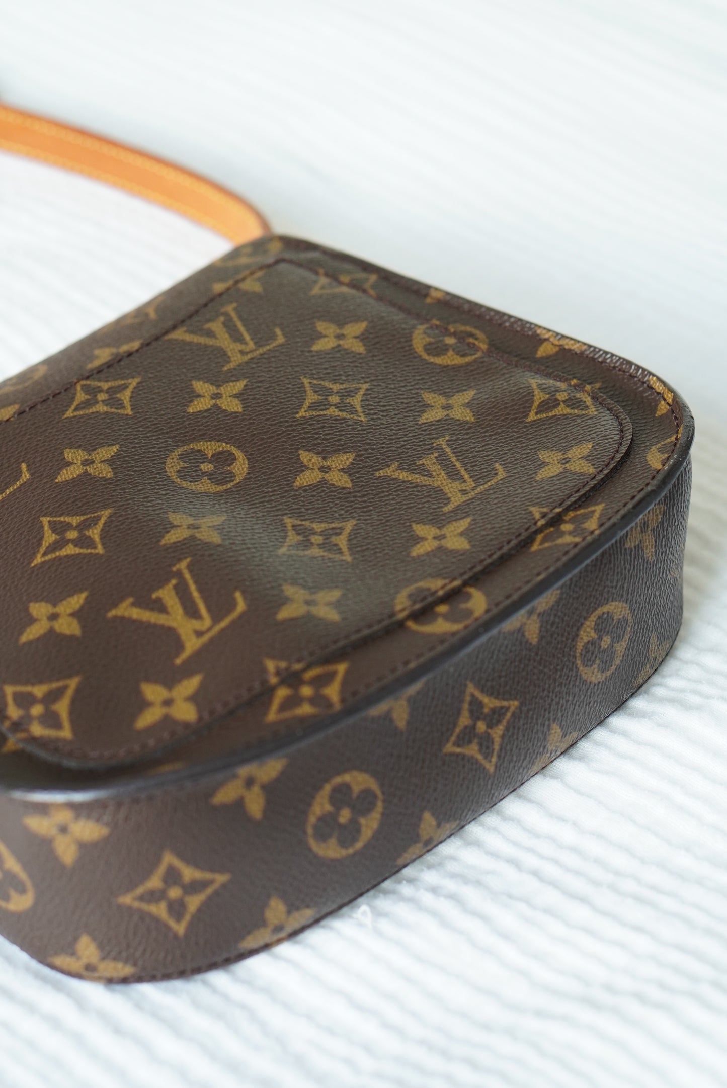 LOUIS VUITTON SAINT CLOUD MM