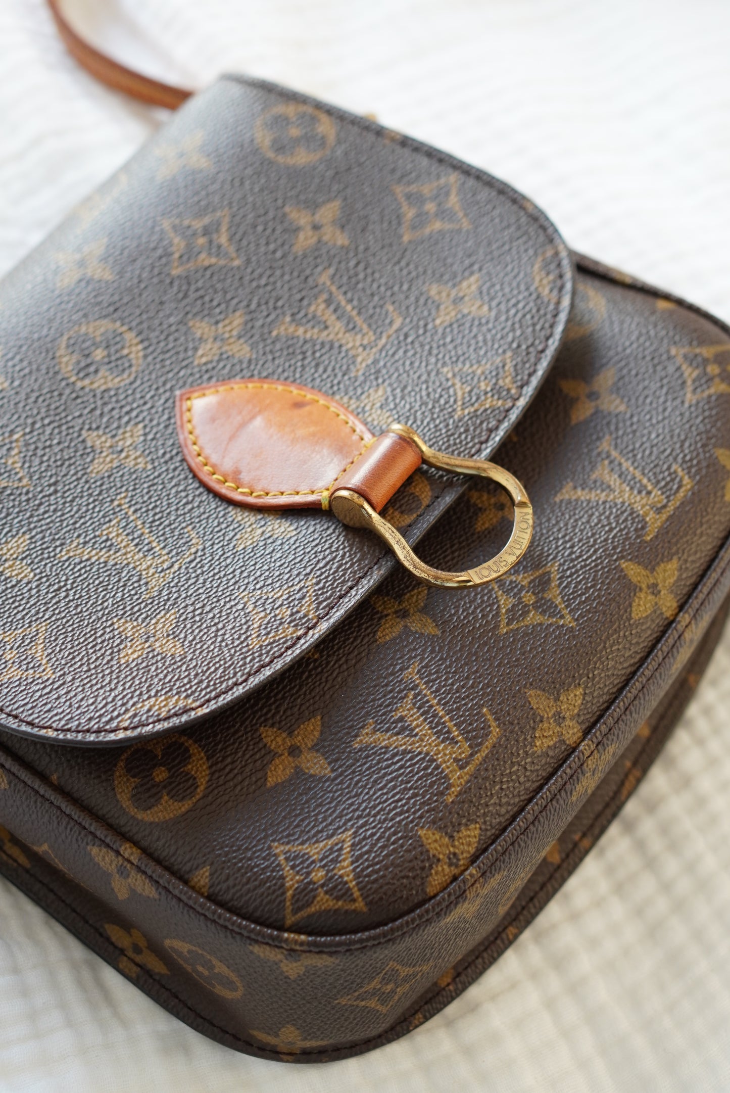 LOUIS VUITTON SAINT CLOUD MM
