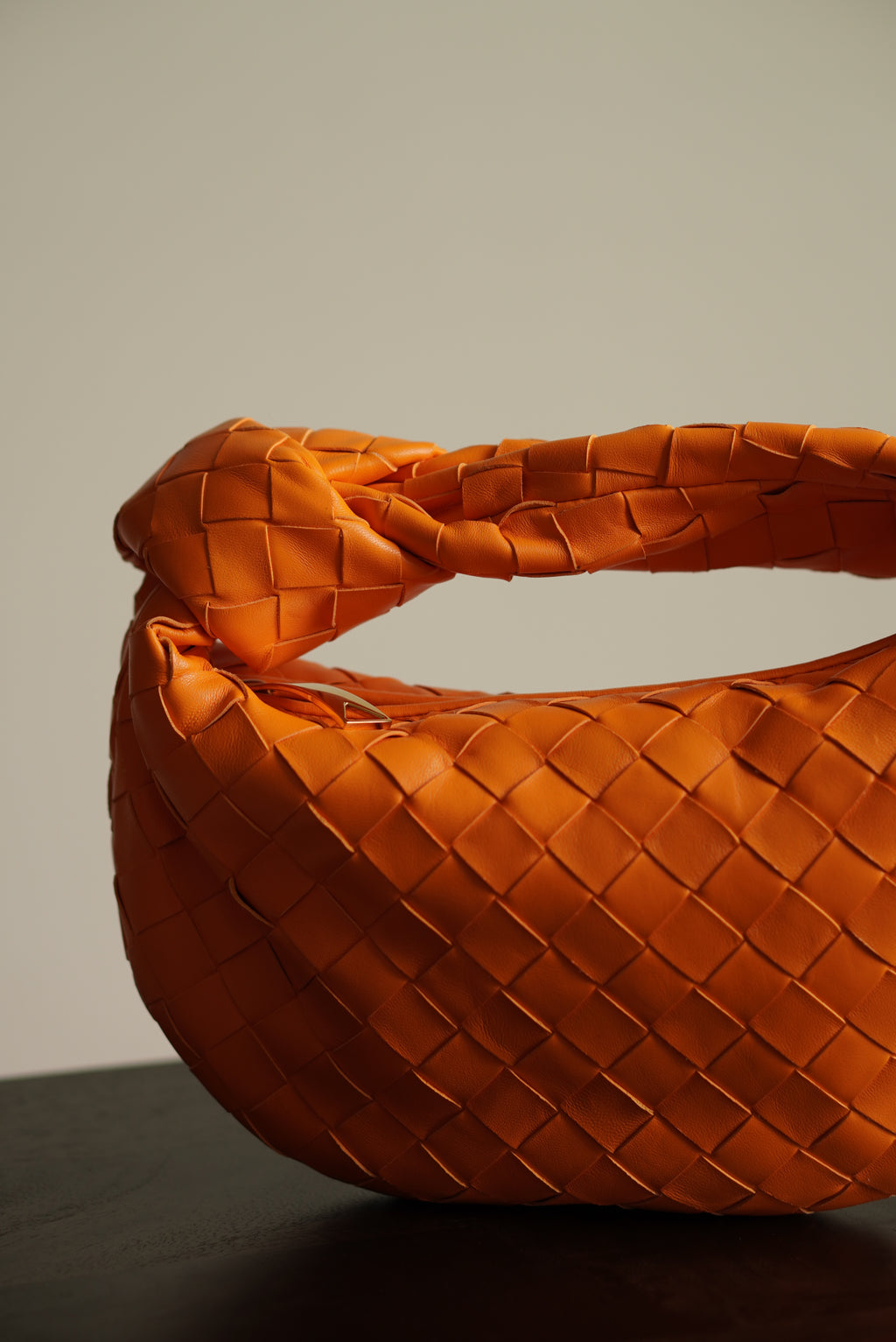 BOTTEGA VENETA MINI JODIE | ORANGE