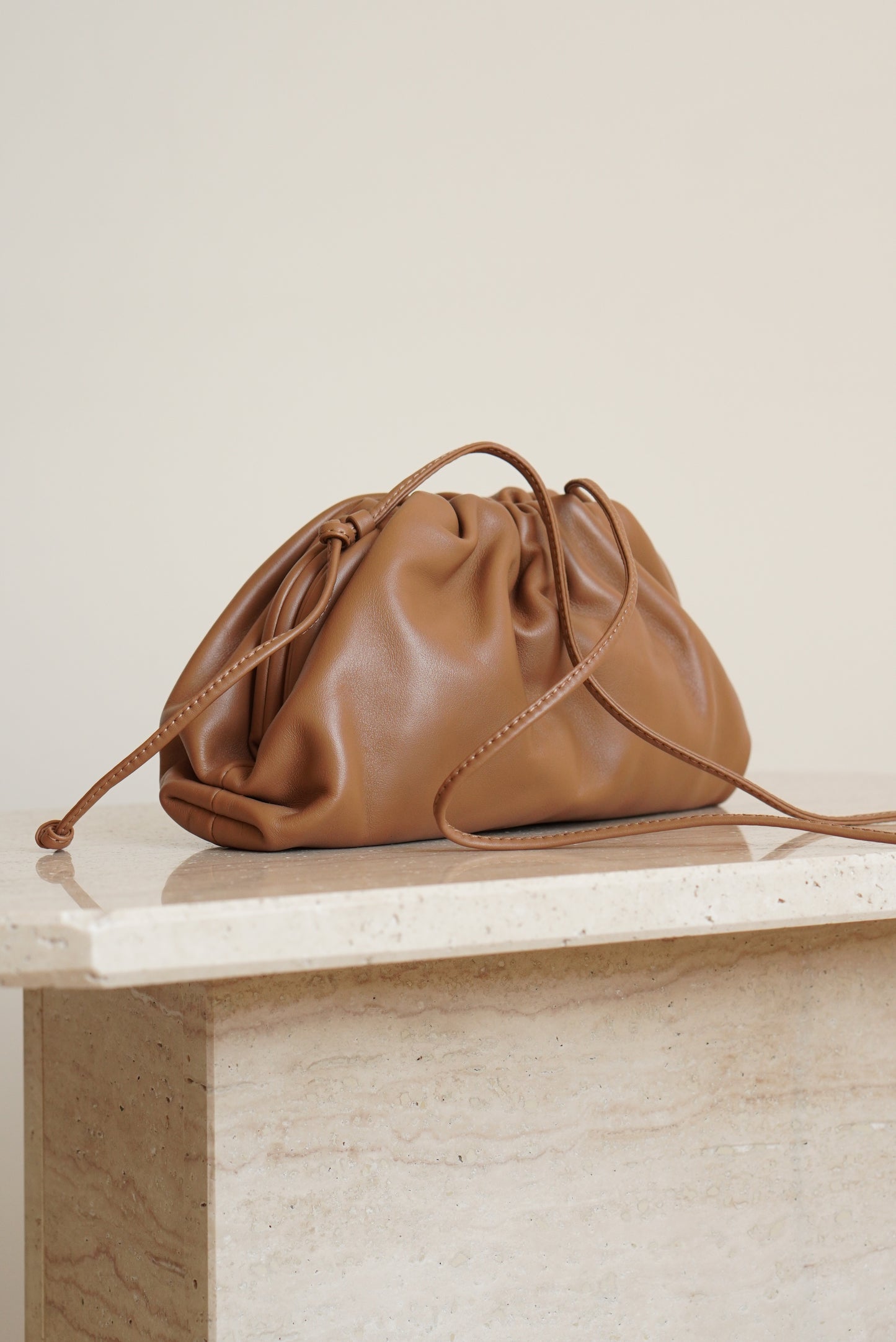 BOTTEGA VENETA MINI POUCH | TAN