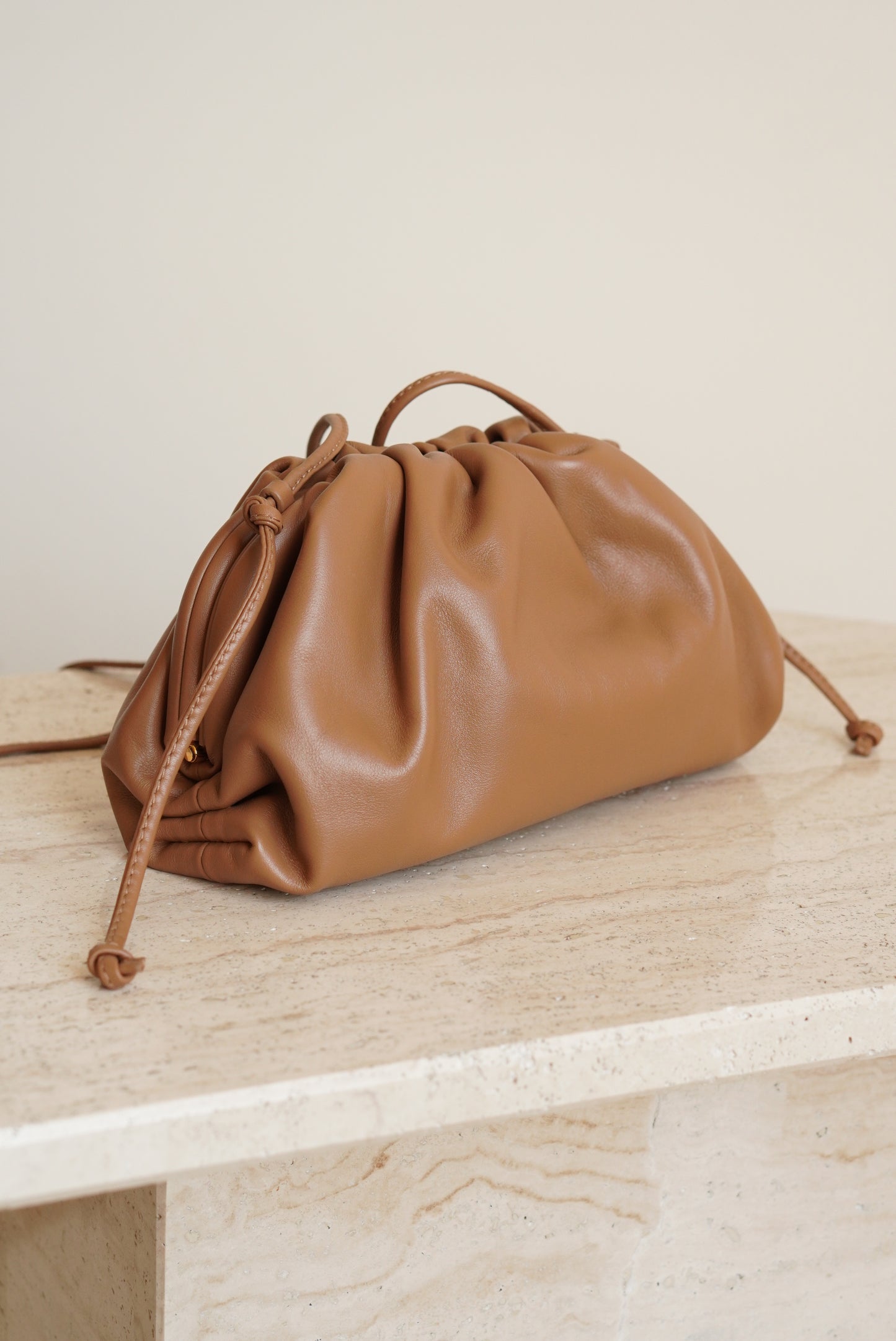 BOTTEGA VENETA MINI POUCH | TAN
