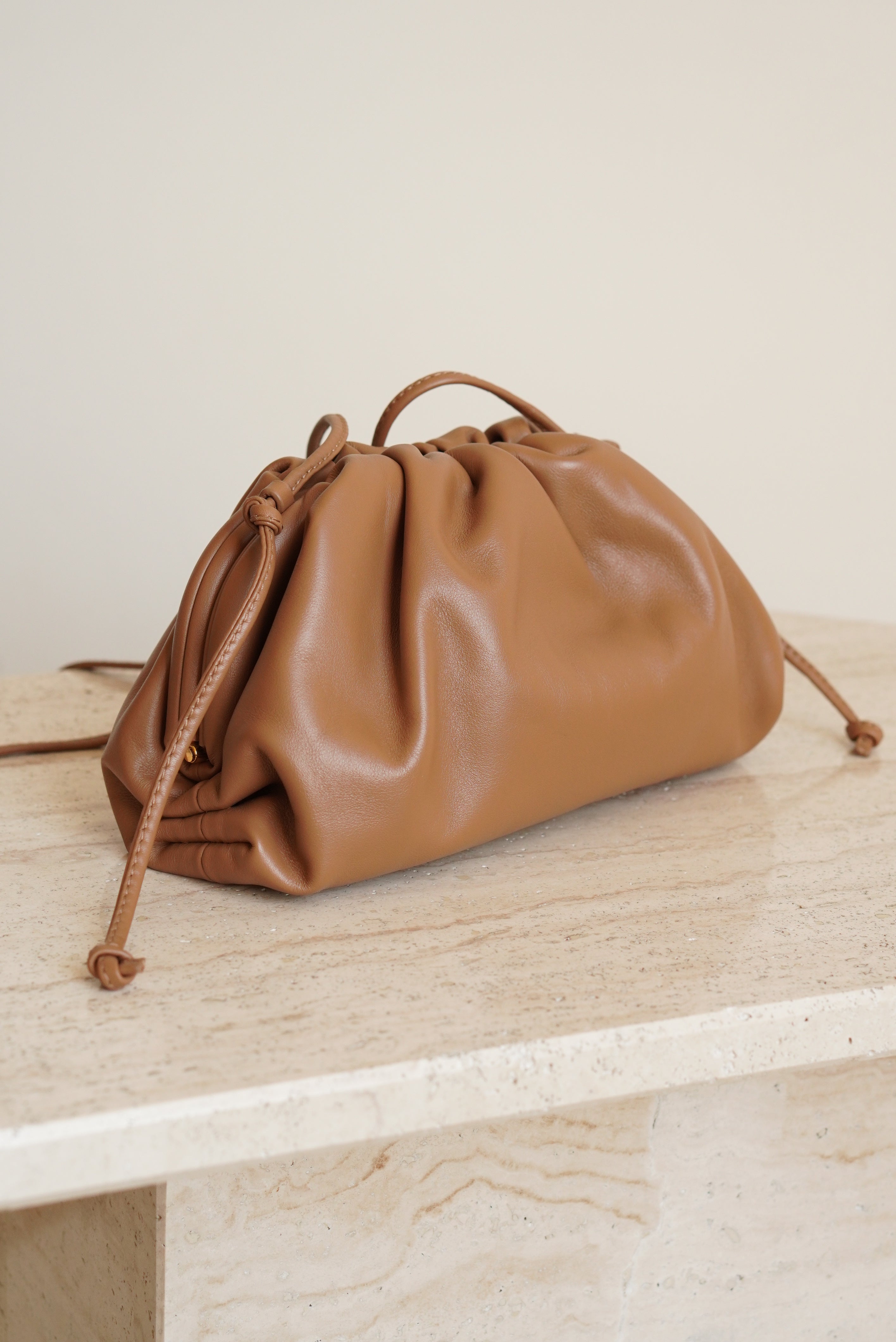 BOTTEGA VENETA MINI POUCH | TAN