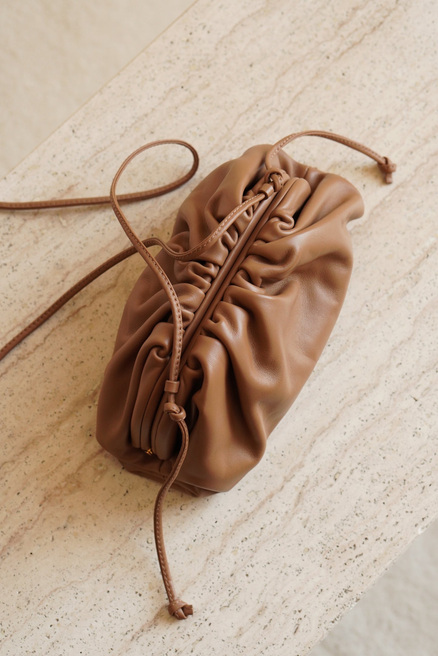 BOTTEGA VENETA MINI POUCH | TAN