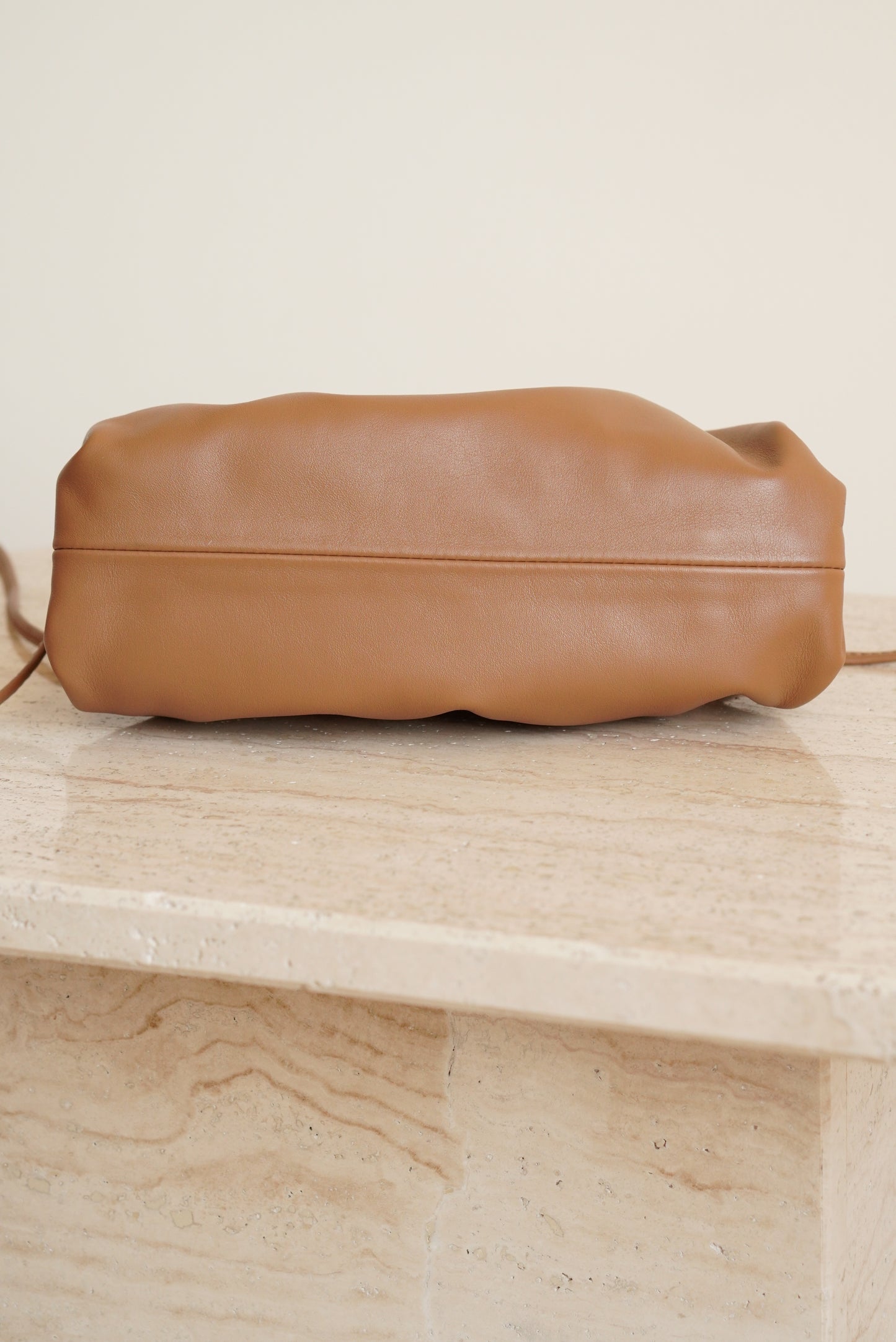 BOTTEGA VENETA MINI POUCH | TAN